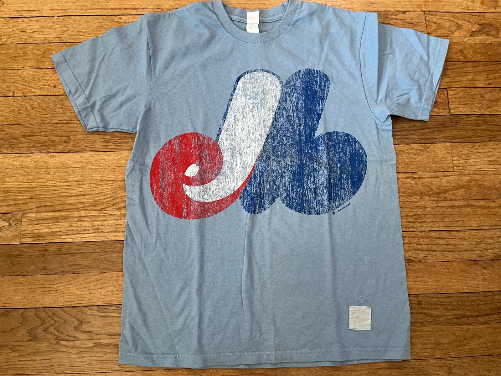 RETRO MONTREAL EXPOS DISTRESSED SHIRT LIGHT BLUE NWT COOPERSTOWN MLB BULLETIN L
