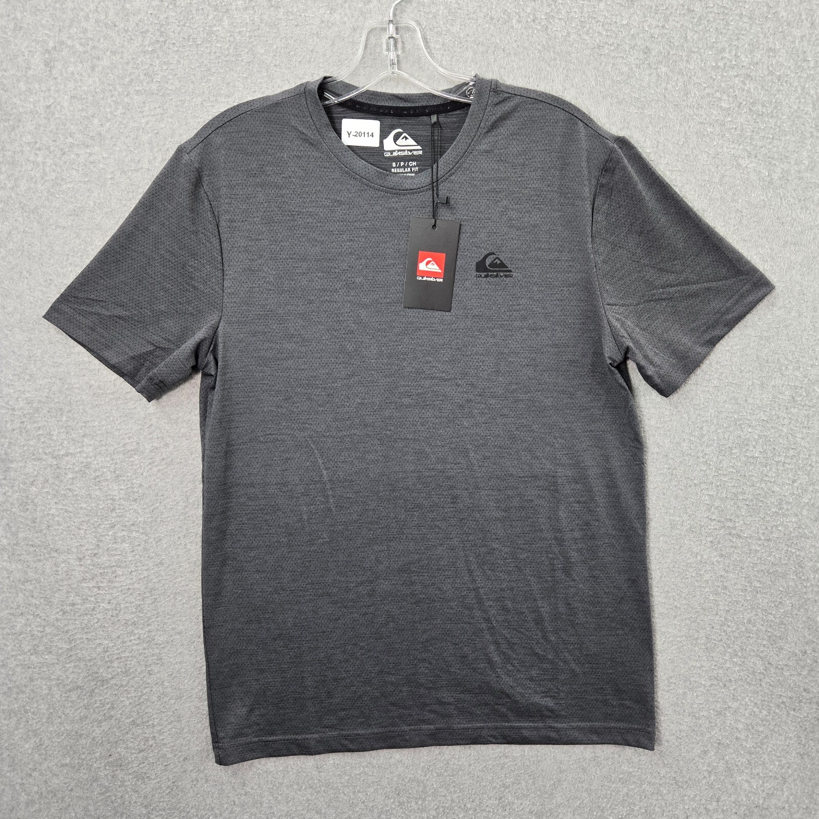 Quiksilver Men Shirt Small Gray Logo Everyday Crew Tee Polyester Spandex NWT
