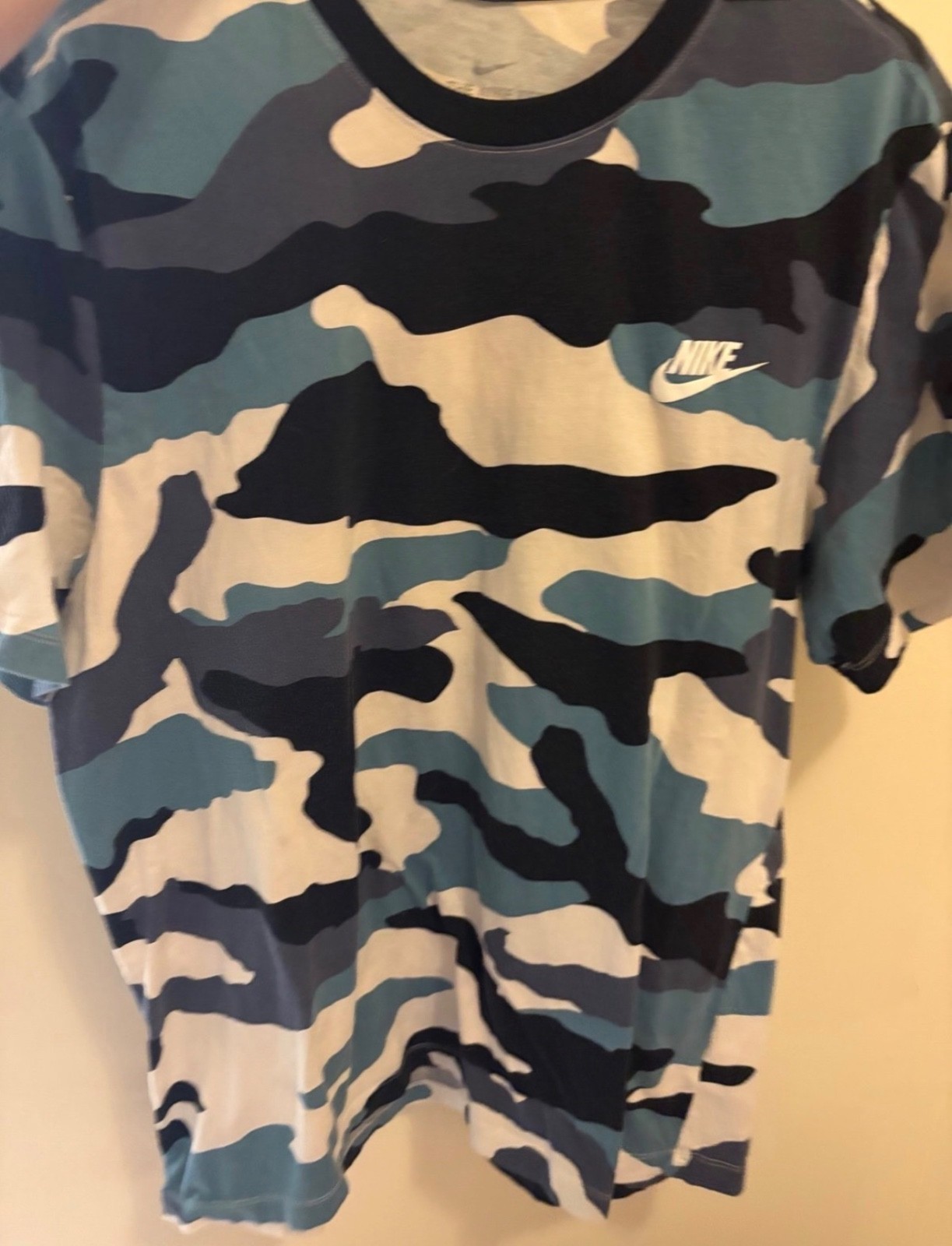 New Nike Camo Tee. Teal, white, black. XL