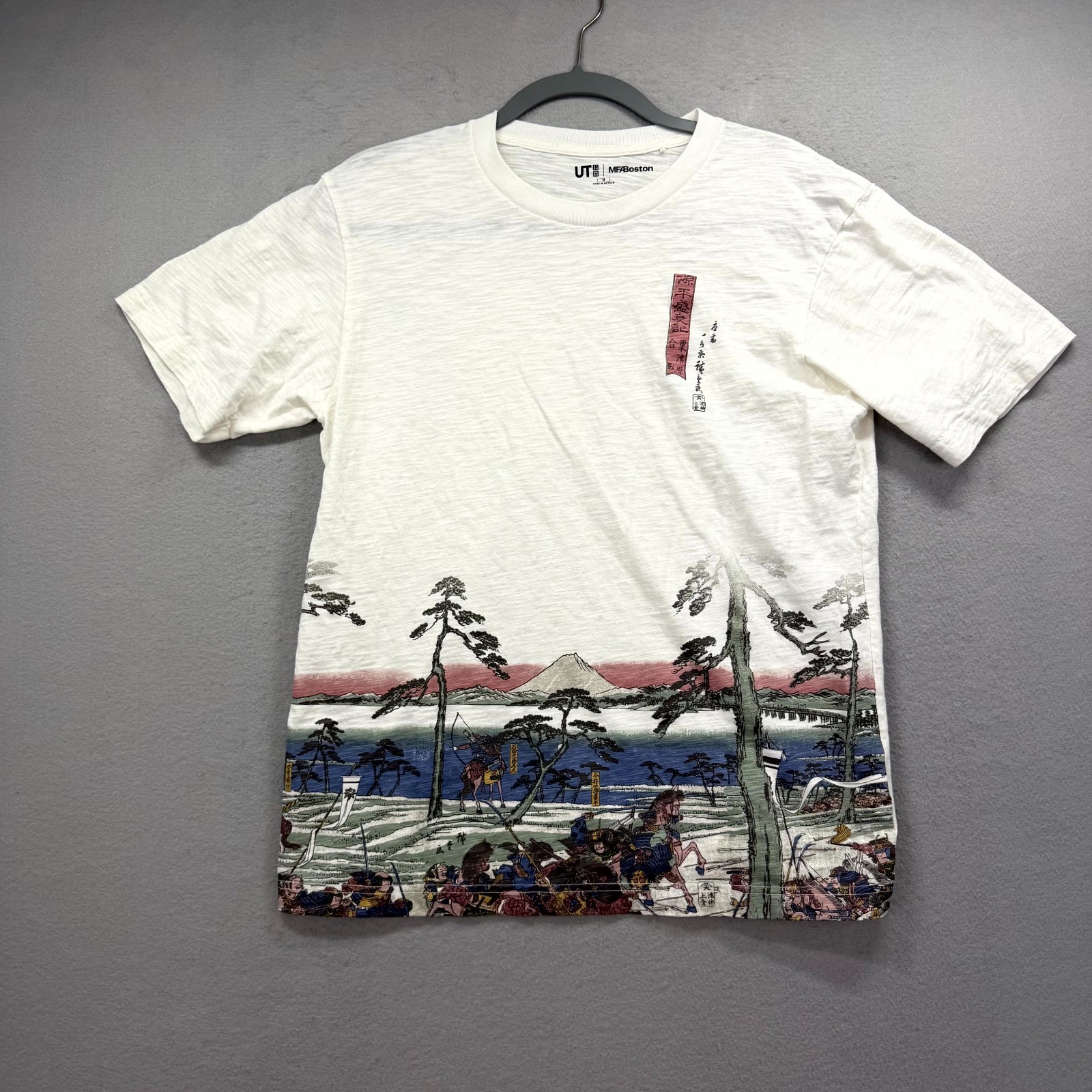Uniqlo UT x Museum of Fine Arts, Boston T-Shirt Mens M White Graphic Crew Neck