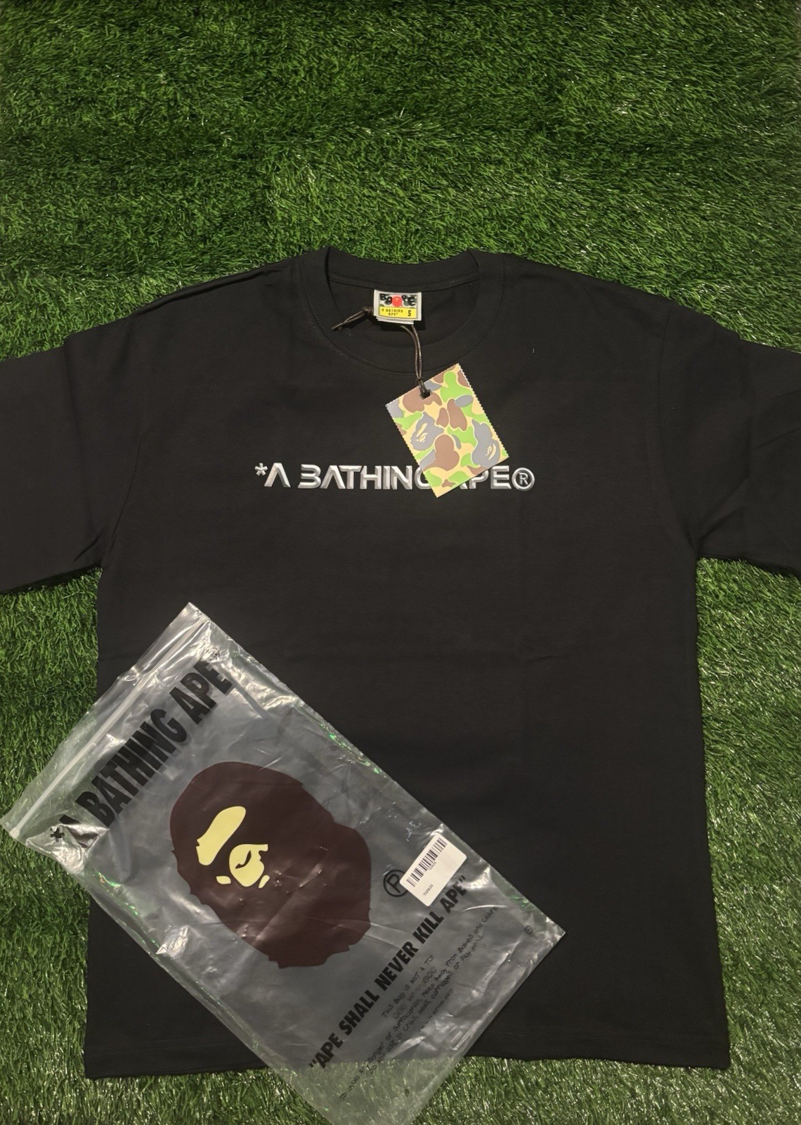 A Bathing Ape BAPE Black Ape Head Logo Graphic Crew Neck T-Shirt Men’s S