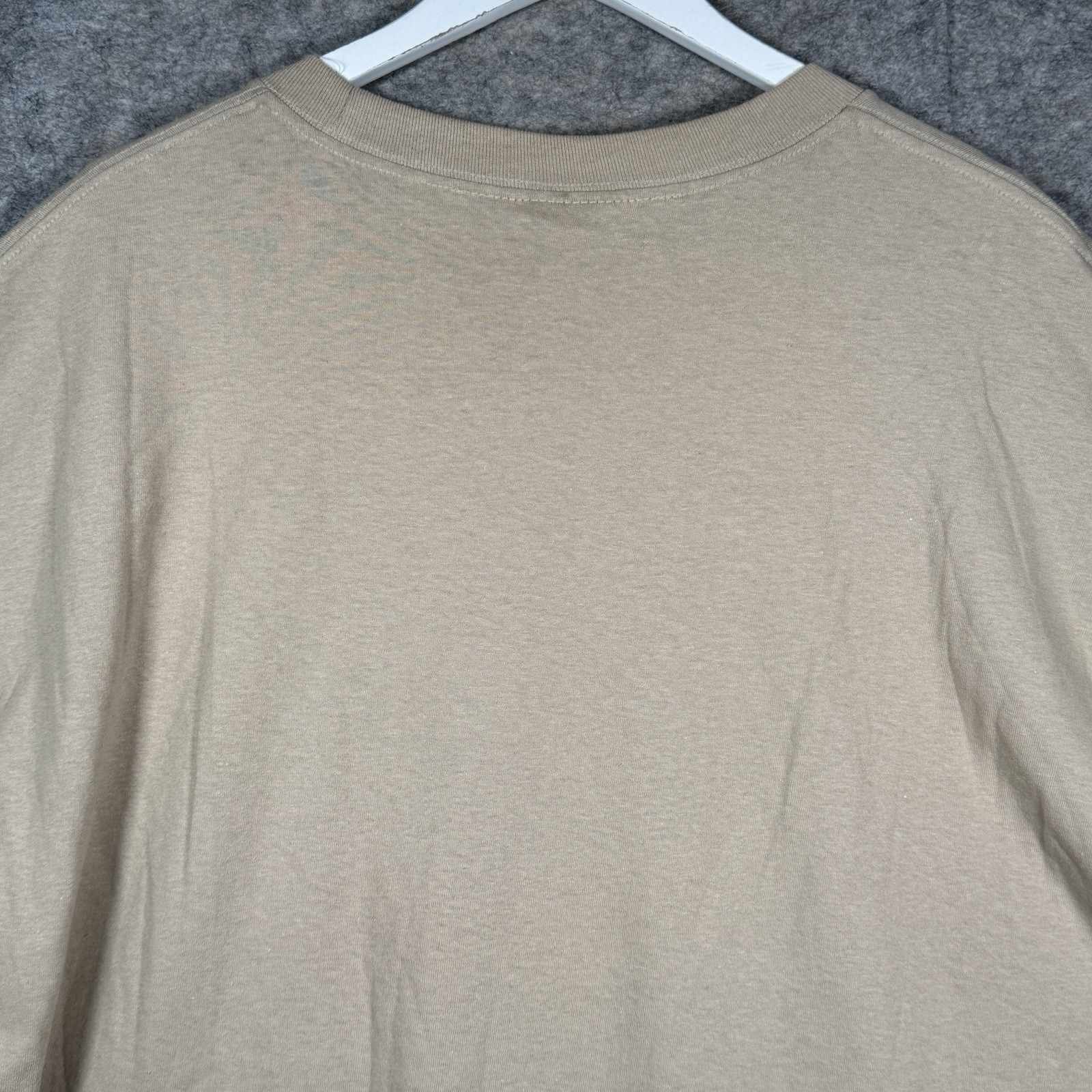 The Hundreds Streetwear Skateboarding Tan Graphic T Shirt Mens Size 2XL 26×34