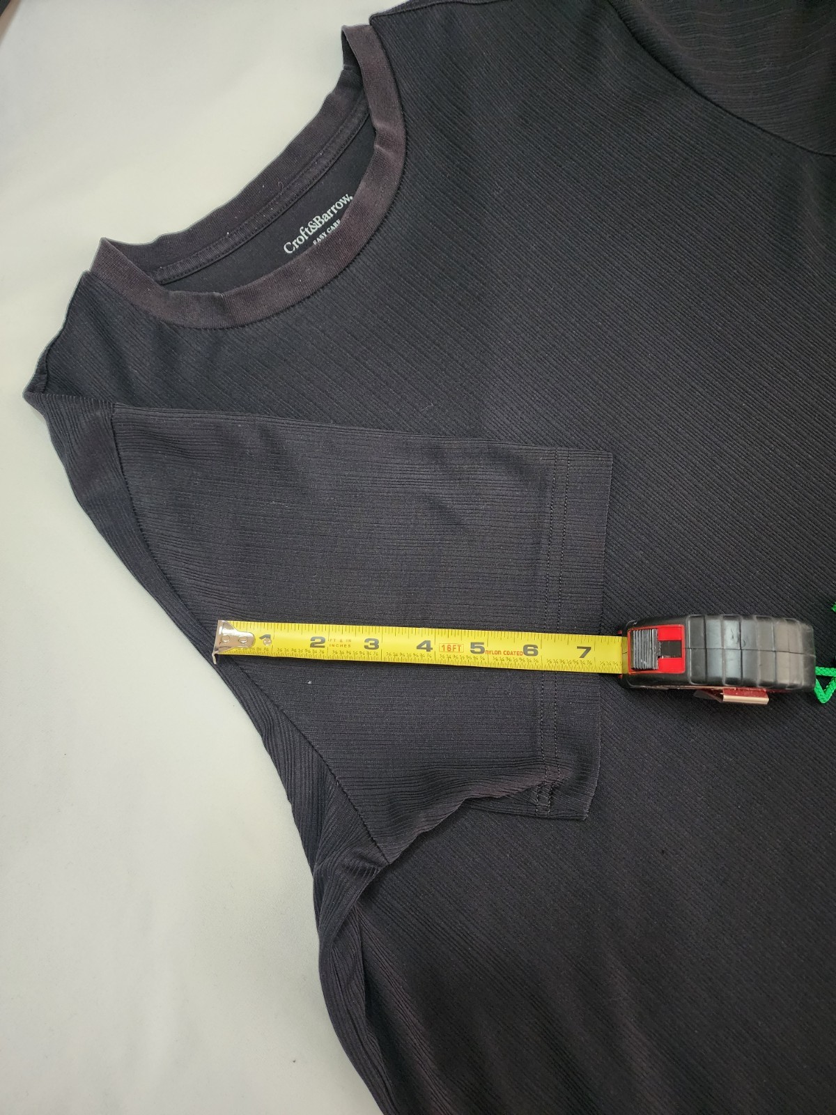 Croft & Barrow Easy Care All Black Fitted Crew Ribbed T-Shirt Men’s Large Y2K
