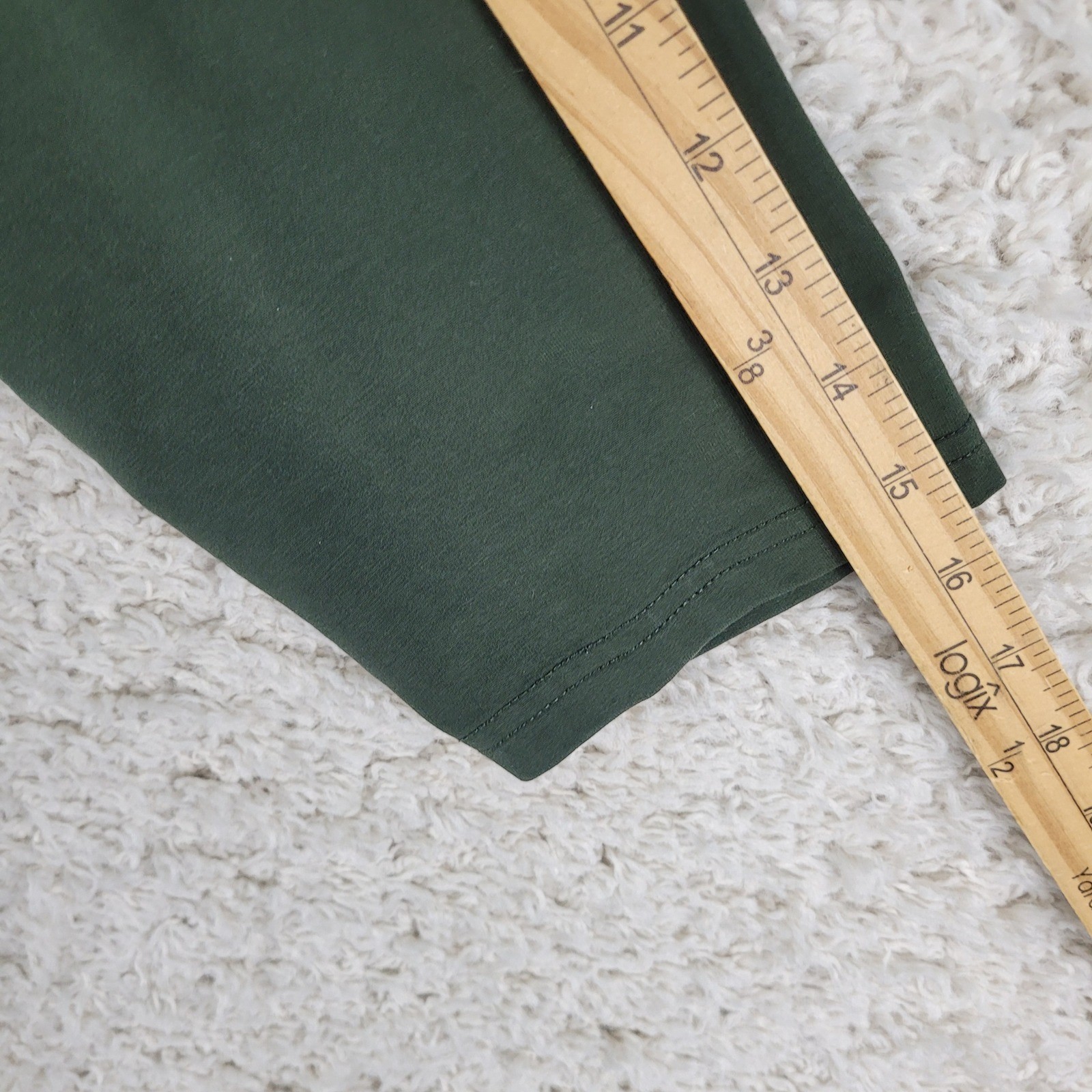 BYLT Raglan Shirt Adult M White Green Good 3/4 Sleeve Curved Hem Cotton Blend