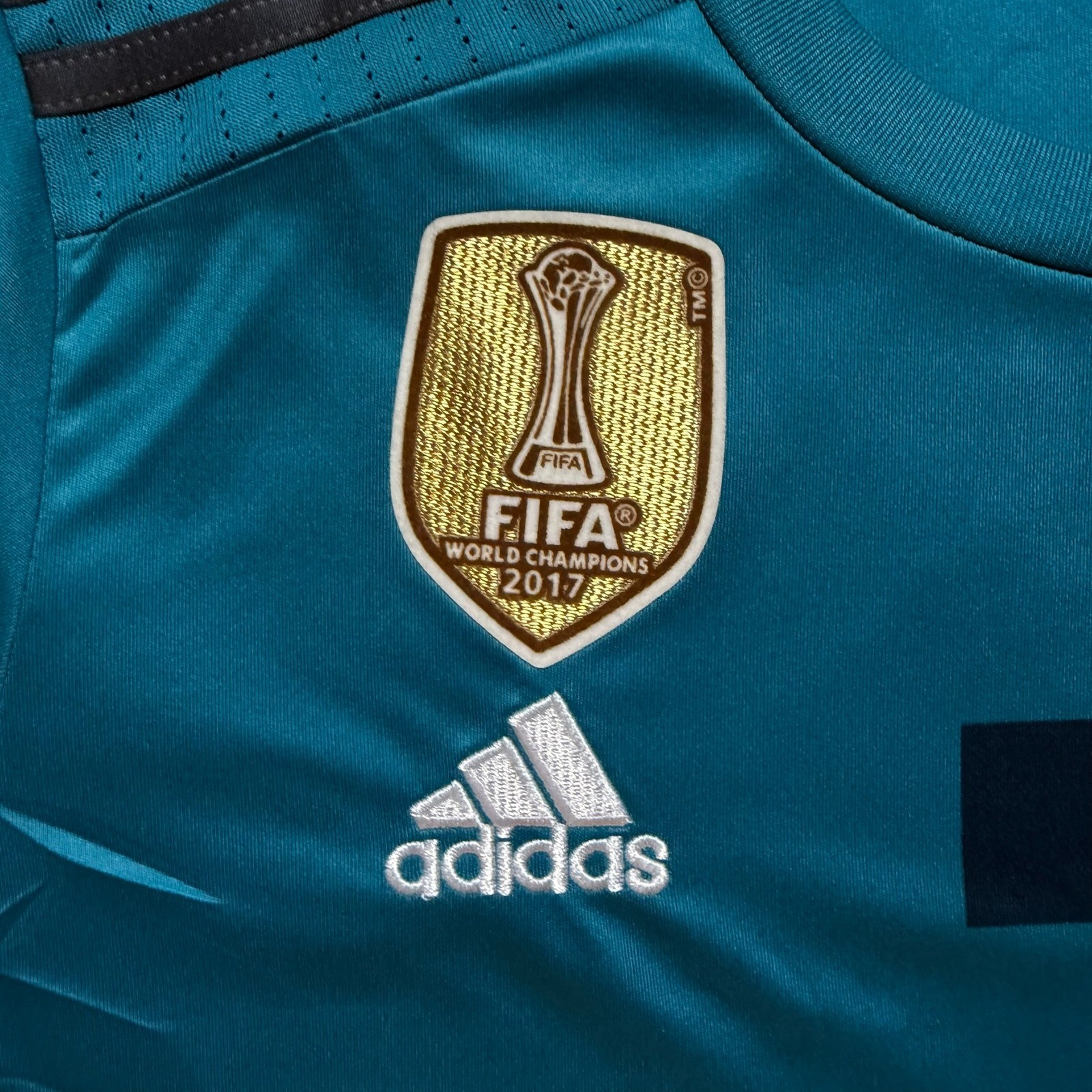 Adidas Real Madrid Ronaldo 7 Jersey 2017-18 Away Teal Blue Large NWT