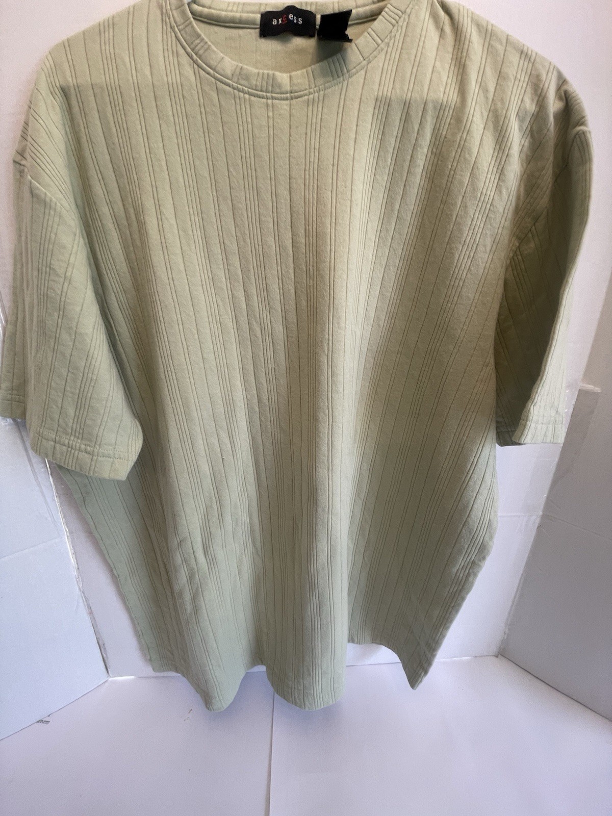 Green Pleated XL Dress T Shirt Excellent Condition