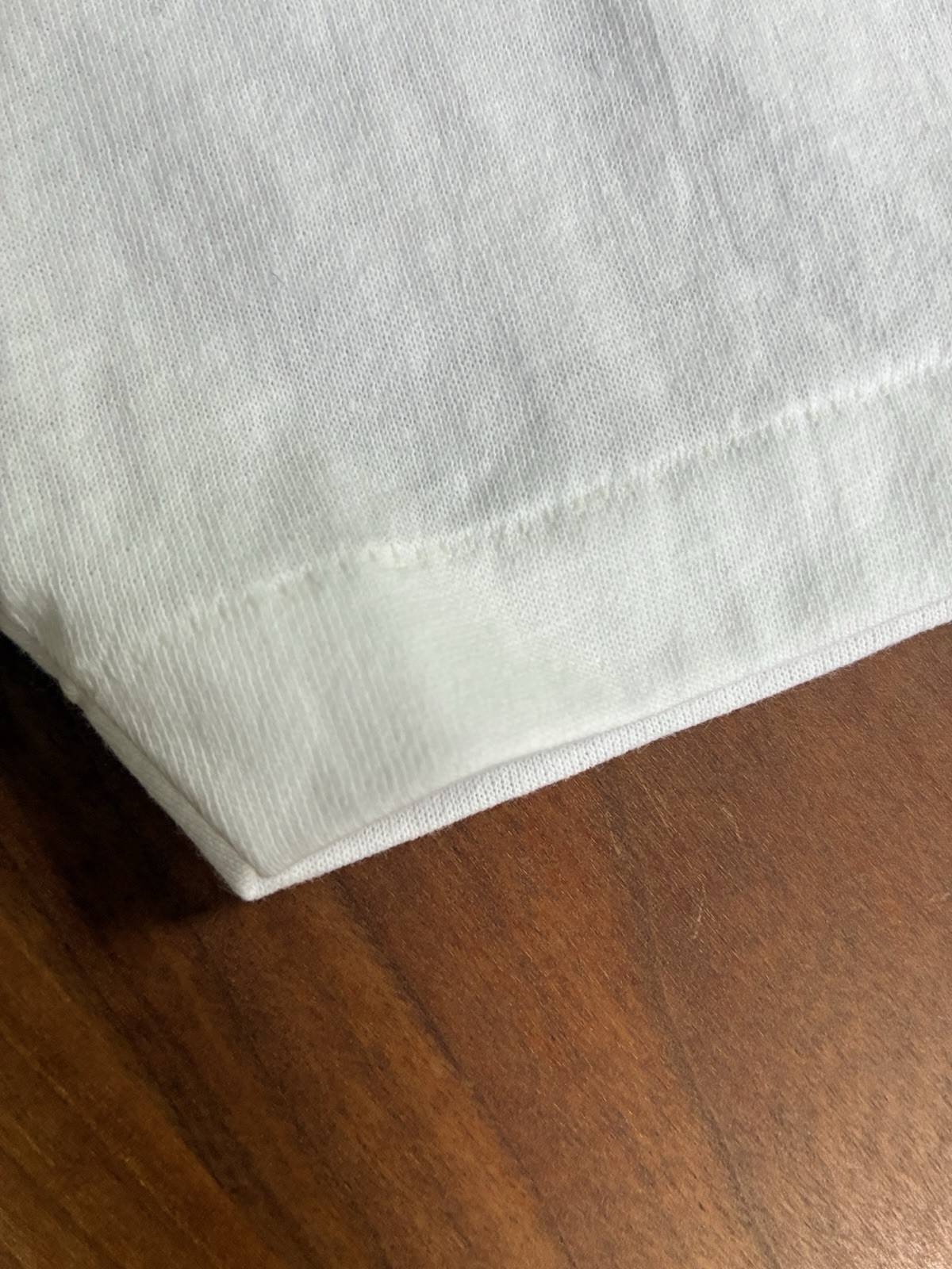 VTG Hanes USA White T-Shirt Large Single Stitch New York Knicks Knickerbockers