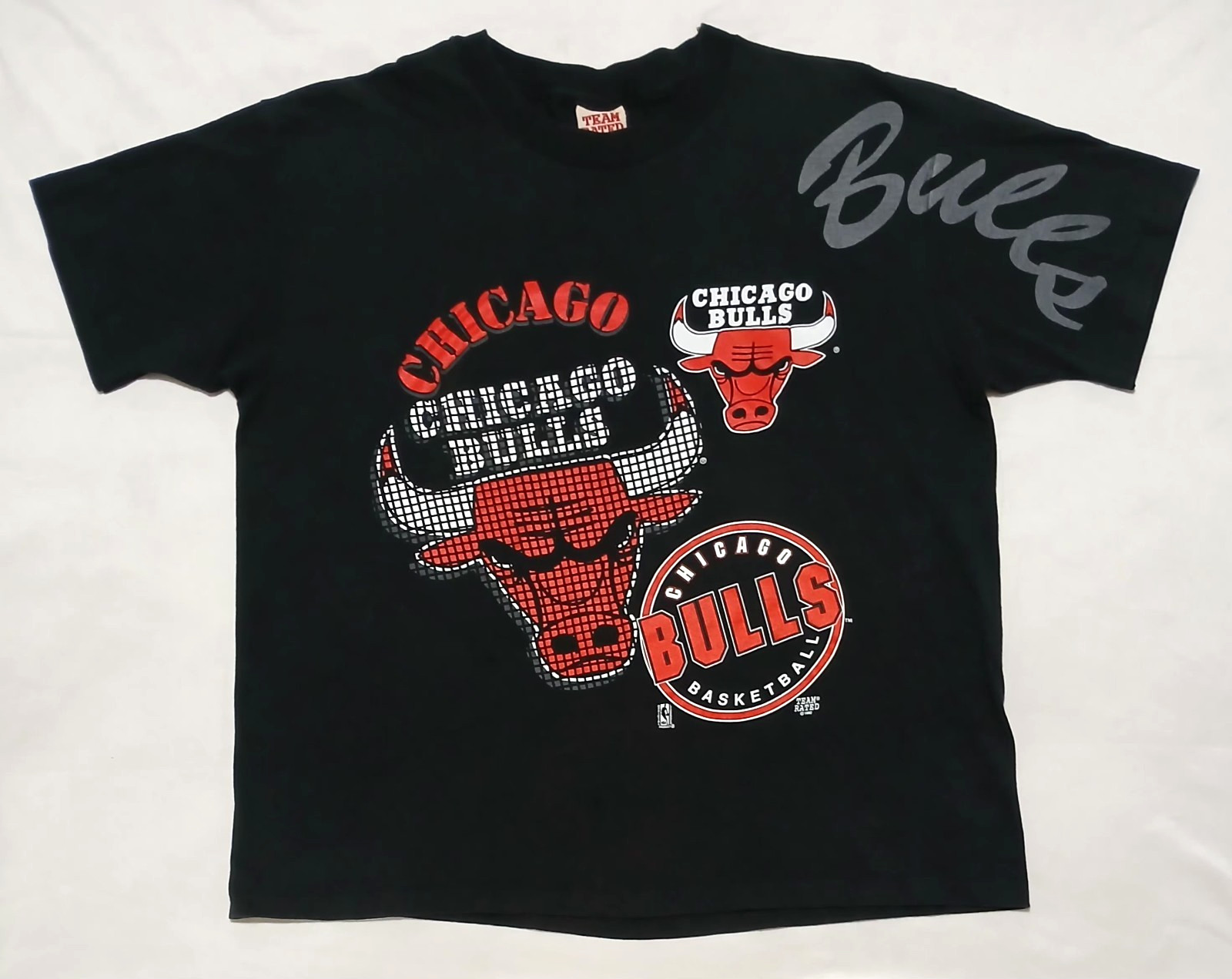Vintage Chicago Bulls T-Shirt XL Team Rated Boxy Fit Grid Single Stitched 1991