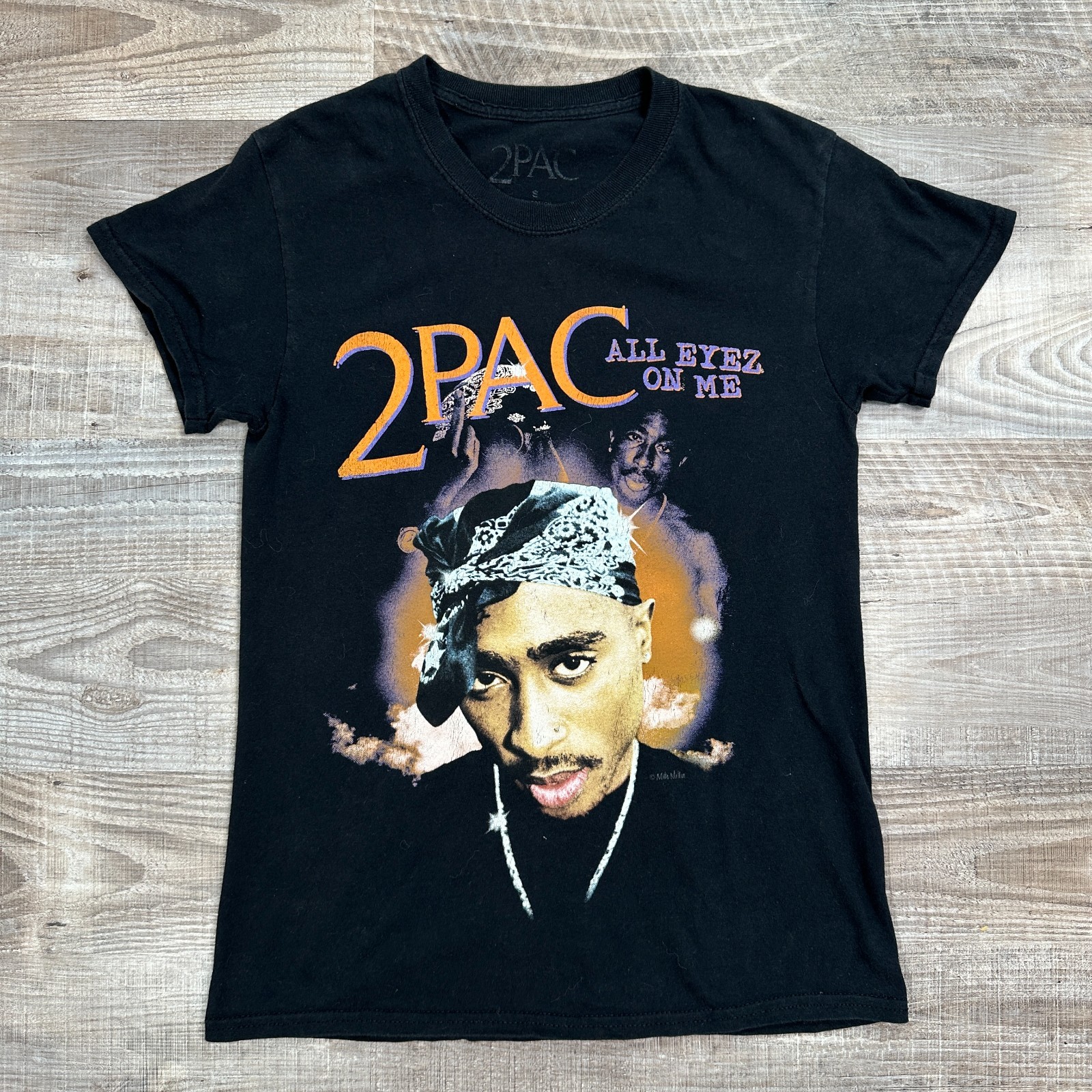 2Pac T-Shirt Men’s Sz Small All Eyes On Me 100% Cotton Pullover Multi-Colored
