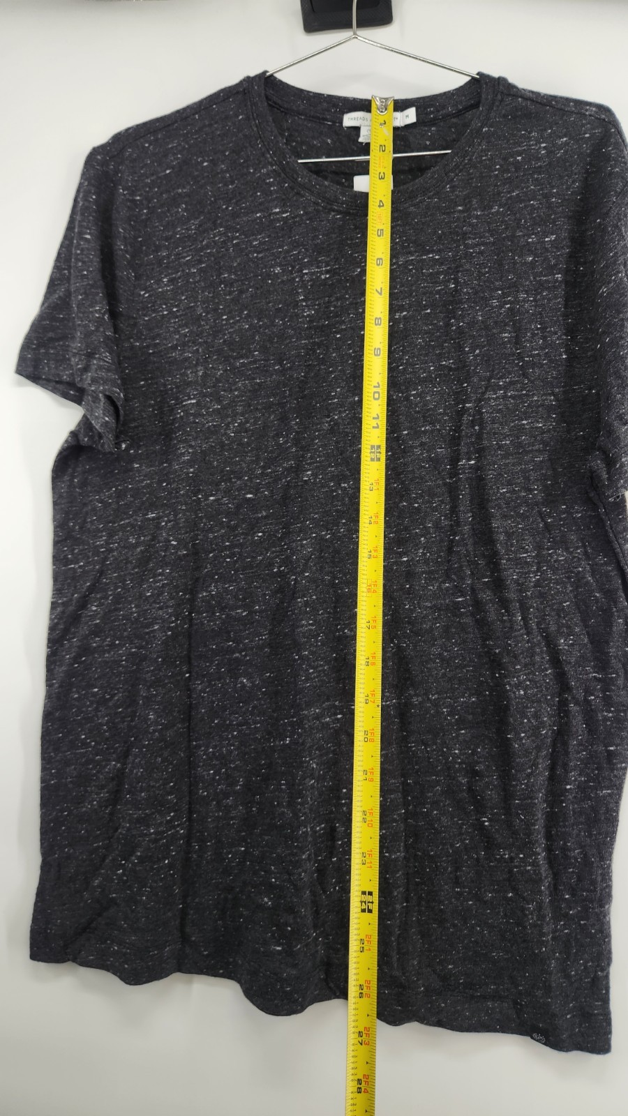 Threads 4 Thought Men’s Medium Black Geometric Print Short Sleeve T-Shirt NWT