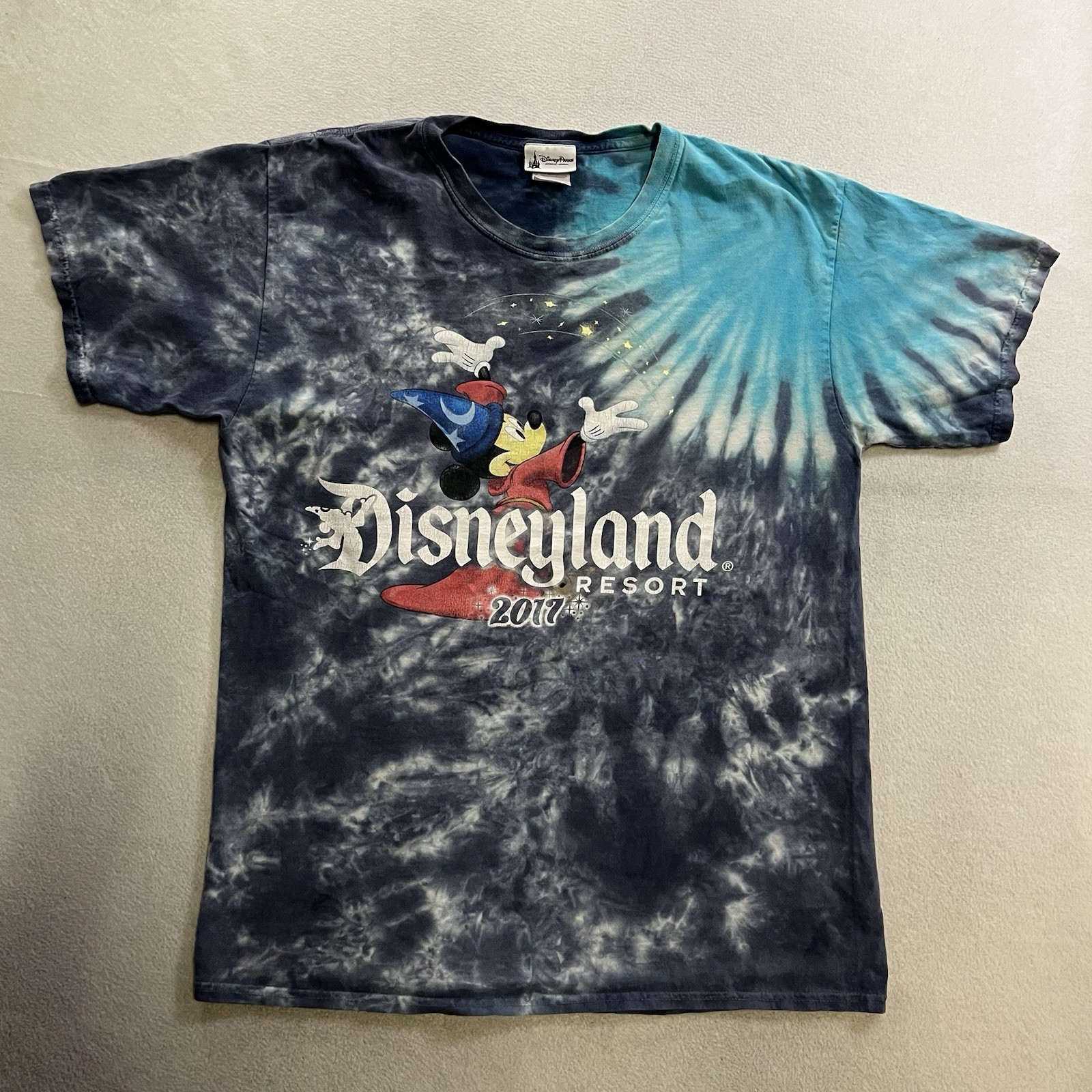 Disney Disneyland Resort Mickey Shirt Men’s Large Blue Tie Dye 2017 Graphic Tee