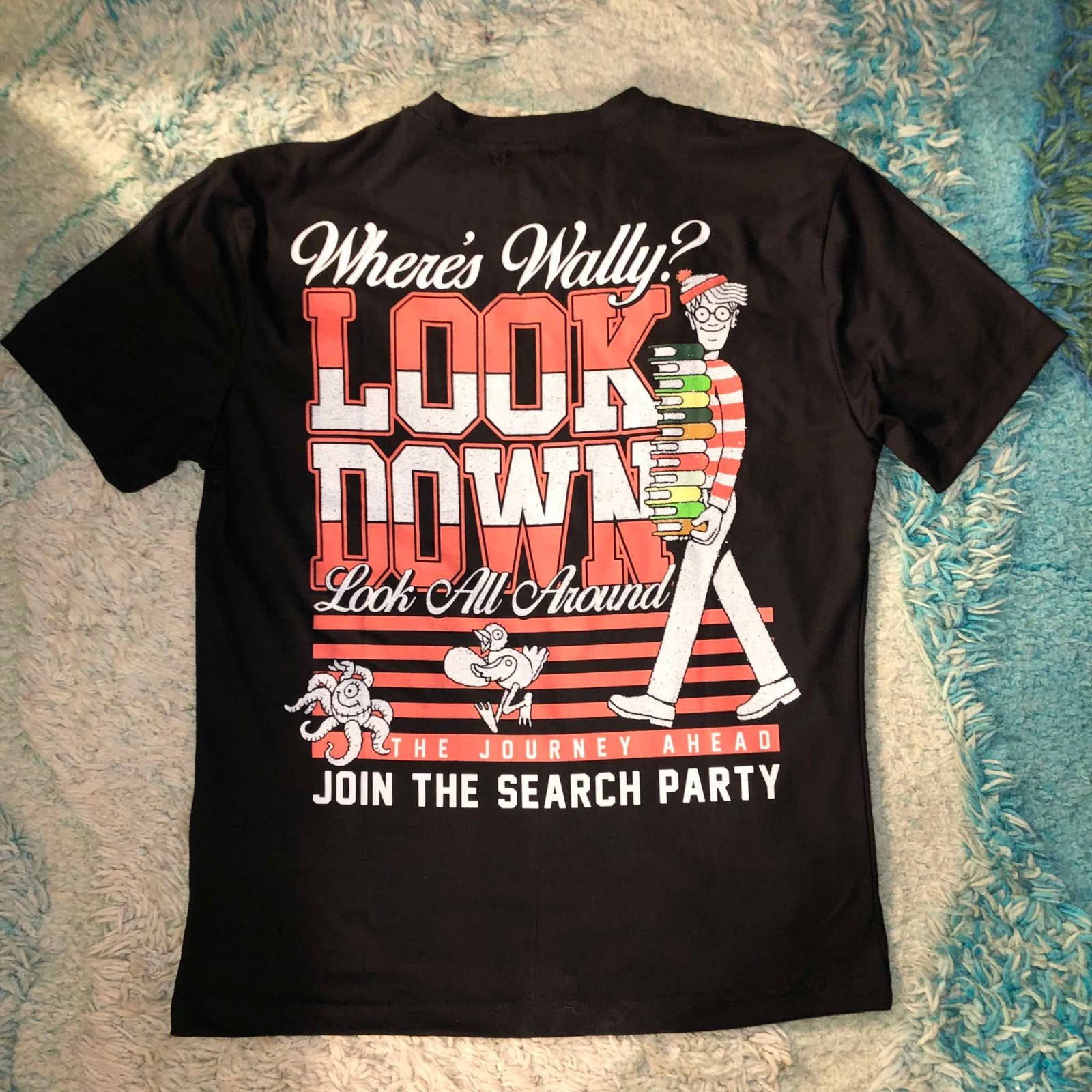 Where’s Waldo? Waldo Black Graphic Print Crew Neck Short Sleeve Tee Unisex S