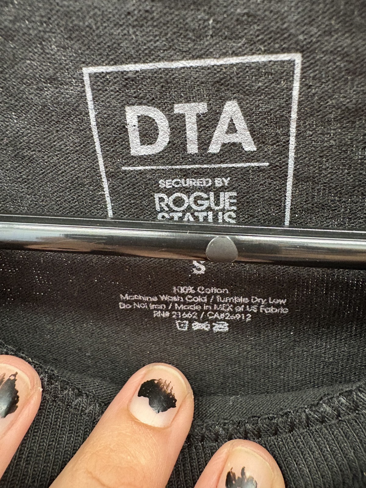 DTA Rogue Status Shirt Mens Small Black Rasta Graphic Tee Red Yellow Green Faces
