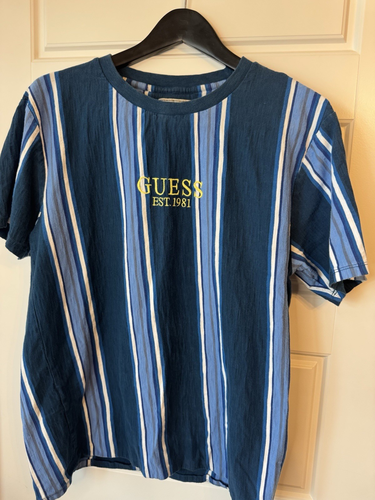 GUESS Originals Men’s Blue Striped Embroidered Logo Crew Neck T-Shirt Size M