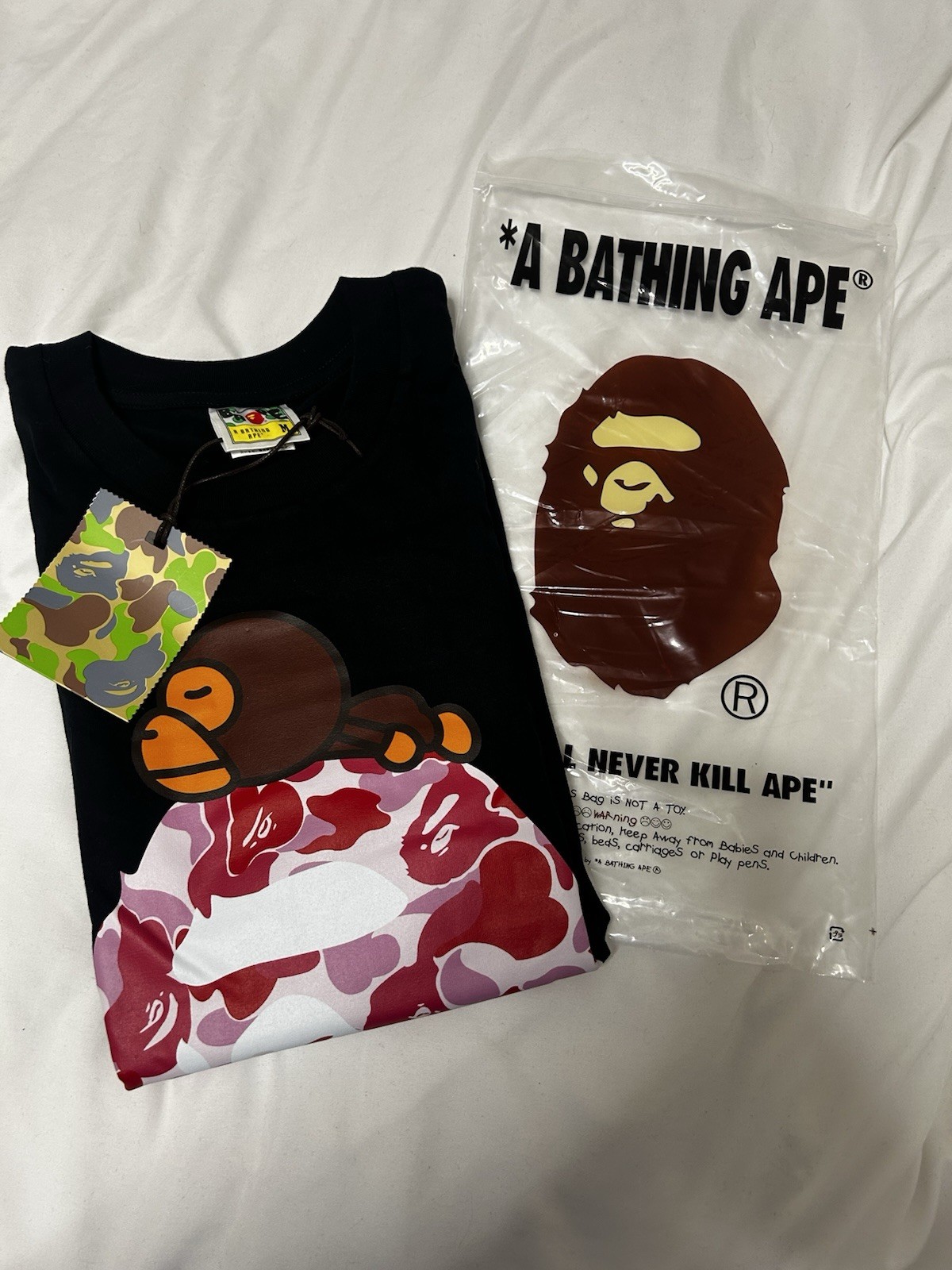 brand new size medium BAPE ABC Camo Milo On Big Ape Tee pink/black