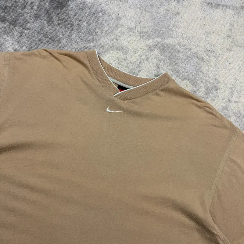 Vintage Nike T-Shirt 90s Embroidered Centre Swoosh Caramel Brown