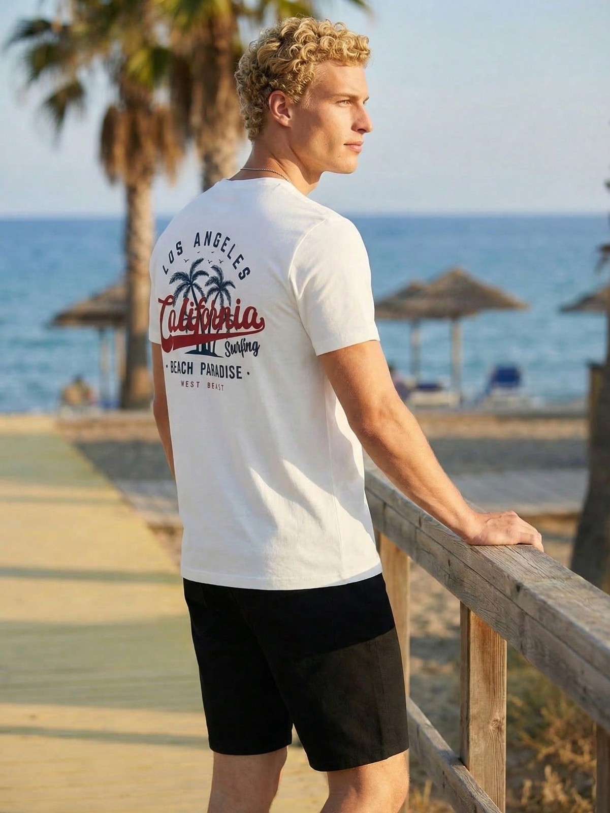 Los Angeles And California Surfing Graphic Print T-Shirt