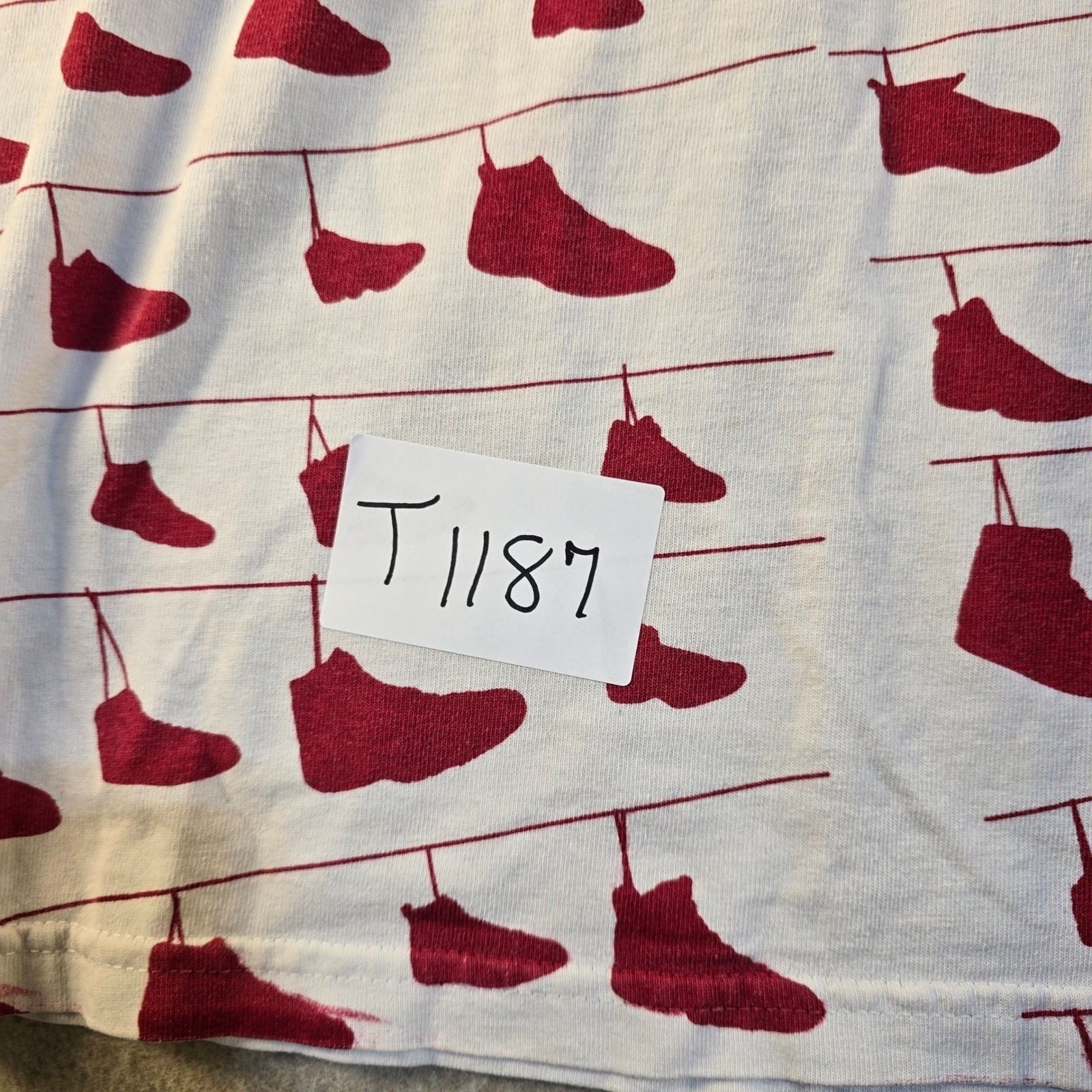 Jordan Brand All Over Print Sneaker Clothesline T-Shirt White Red Men XL Vintage
