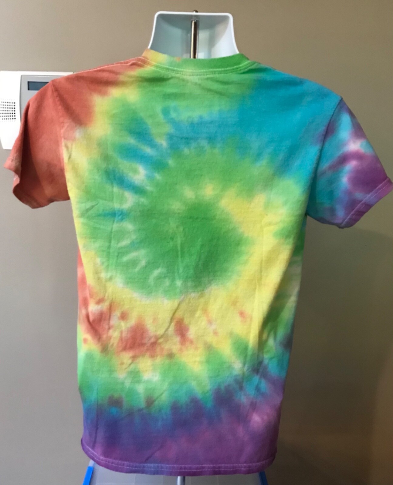 2015 Grateful Dead Productions Dancing Bears Tye-Dye T-Shirt – Size S (34/36)