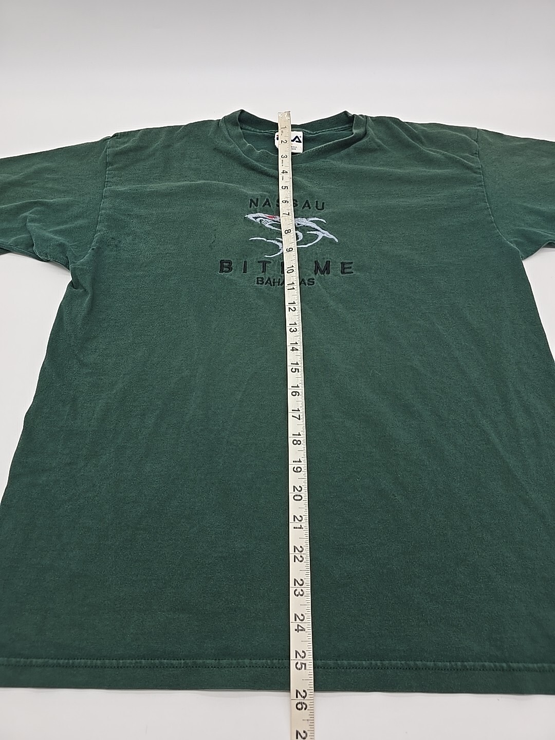 Vintage Fila Nassau Bite Me T-Shirt Men Medium Green USA..#19663