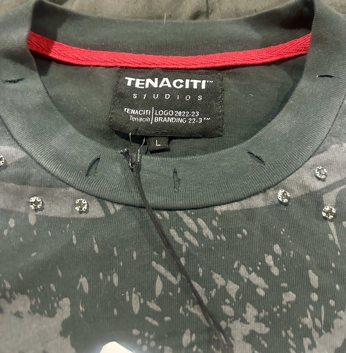 Tenaciti Studios Skull Graphic Studded T-Shirt Grey Size L