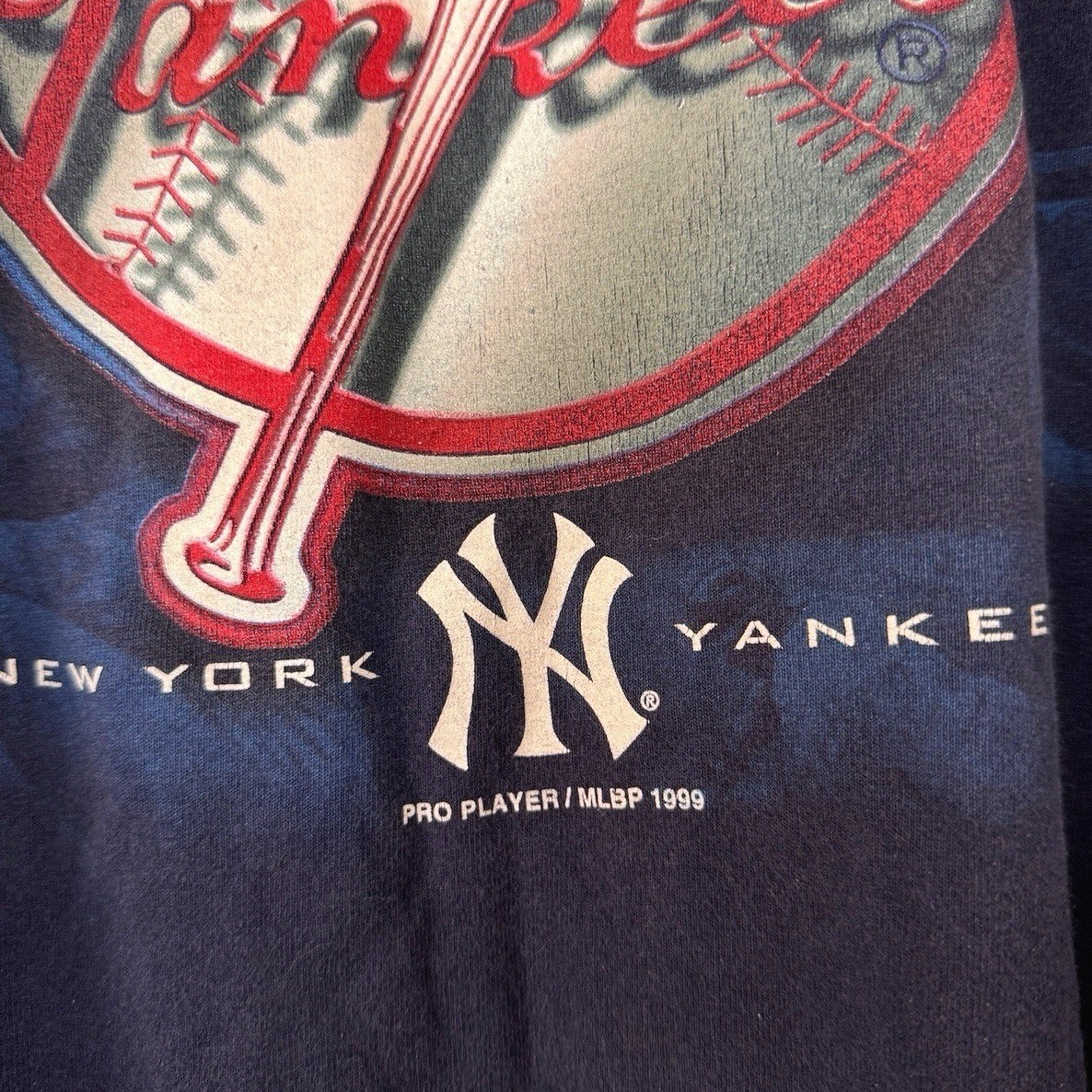 Vintage 90’s Yankees Pro Player MLB Navy Blue Tee Shirt – 2XL