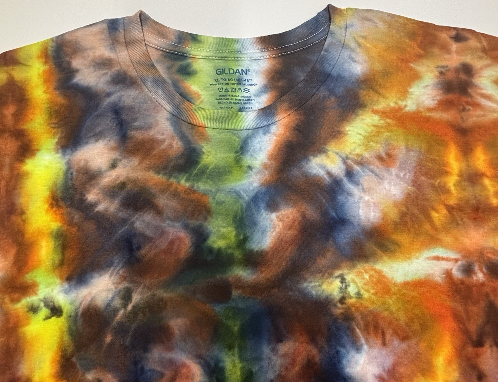 Handmade Ice Tie Dye Adult T-Shirt Unisex Size XL Multicolored Gildan Tee NEW