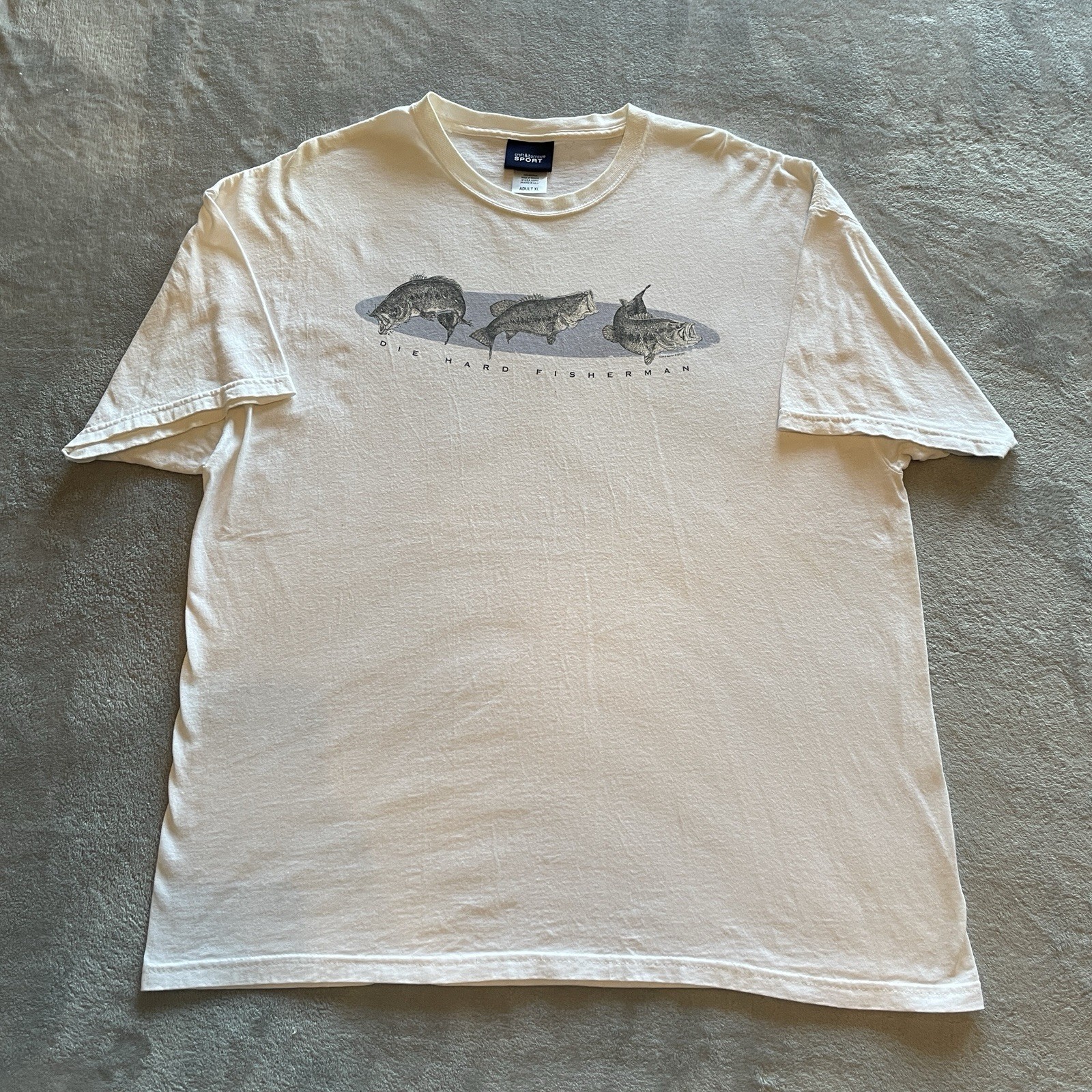 Bass Fishing T-Shirt Men’s XL “Die Hard Fisherman” Dad Lake Beach Fish Outdoors