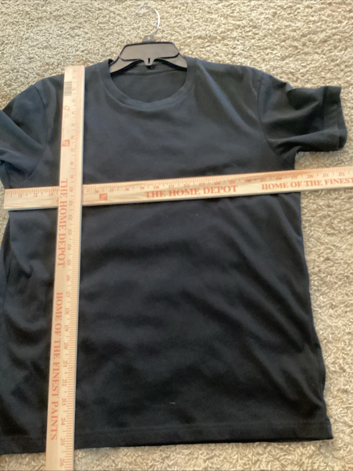Uniqlo Black T-Shirt Size Large Basic Crew Neck Cotton Polyester