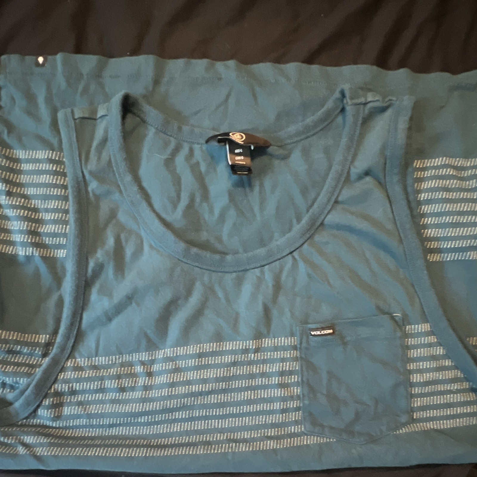 Volcom Men’s L Regular Blue Striped Crew Neck Sleeveless Pocket Logo Knit Tank