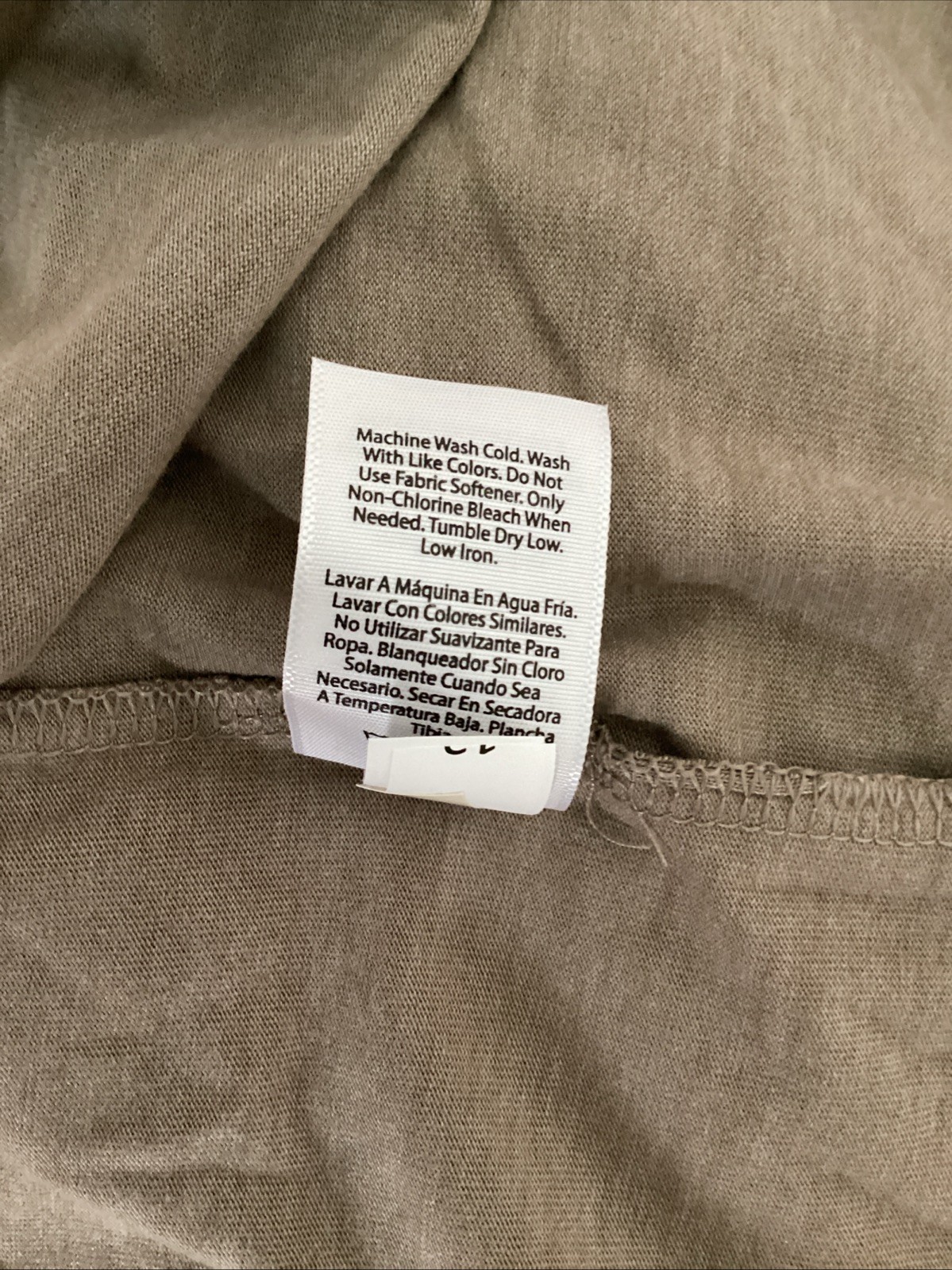 ATHLETIC WORKS Moisture Wicking Taupe Short Sleeve Crew Neck Pocket T-Shirt Sz M