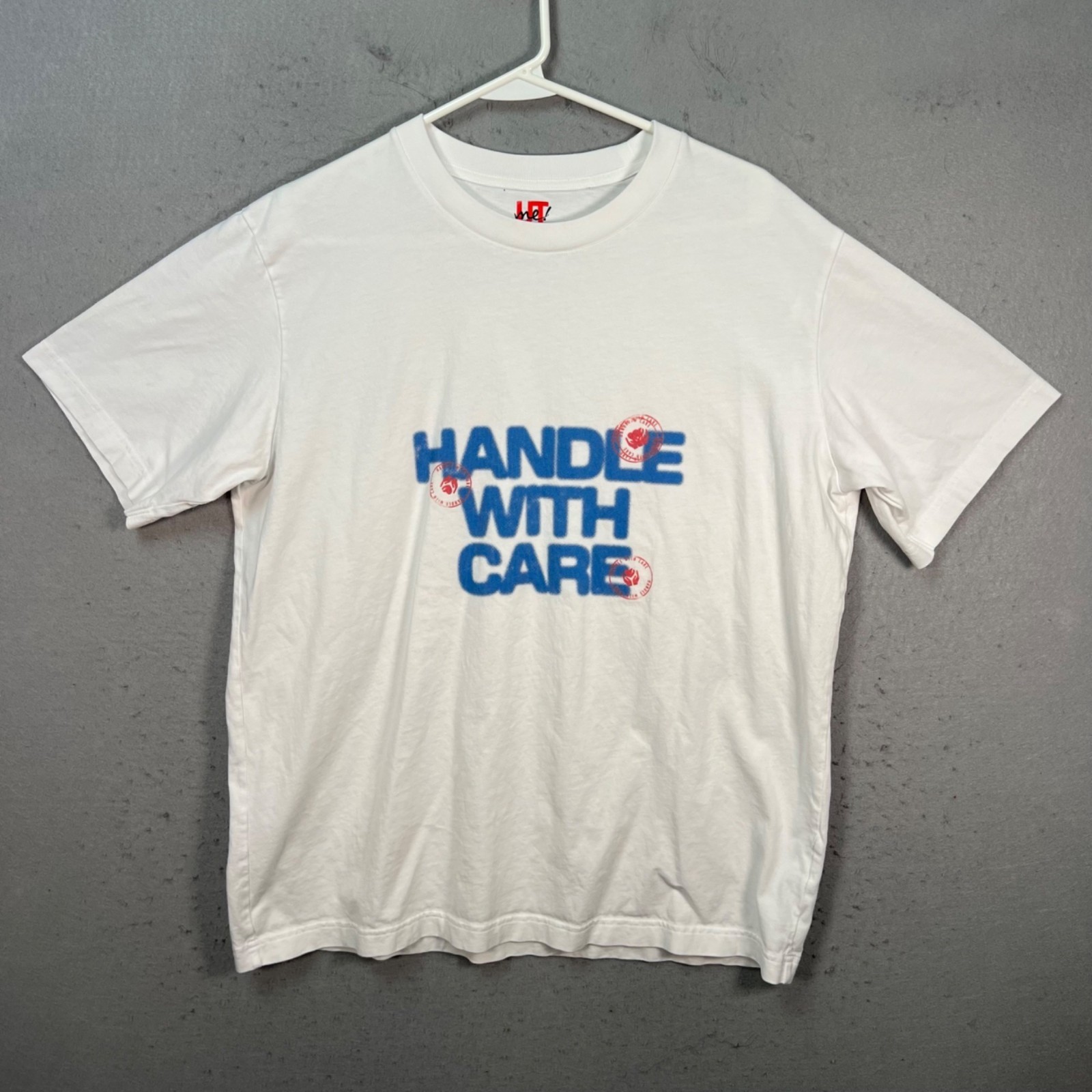 Uniqlo UT Handle With Care Graphic White T-Shirt Mens Large 100% Cotton
