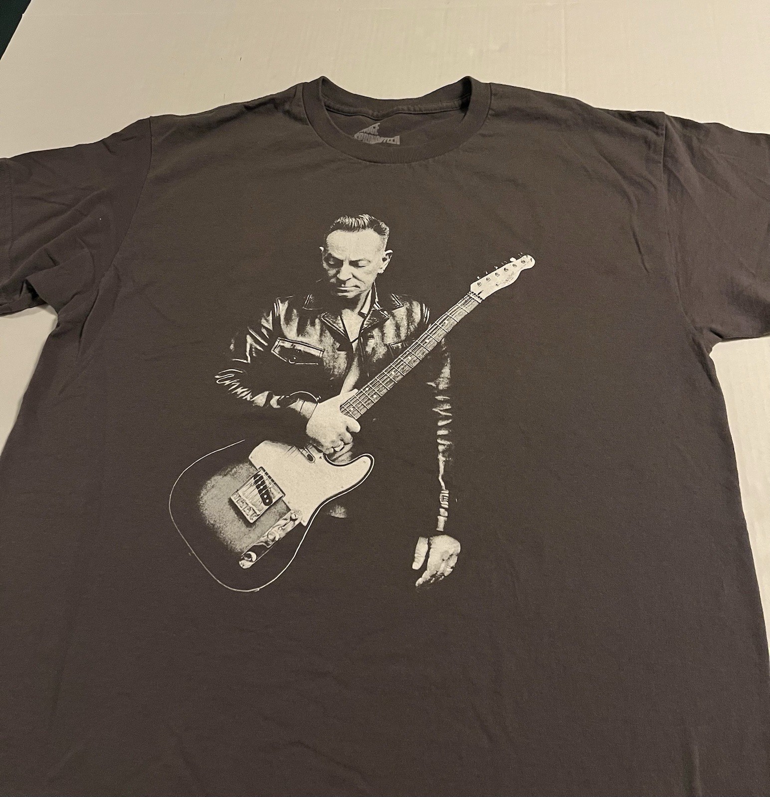 Bruce Springsteen 2024 Concert Tour E Street Band T-Shirt LARGE Music Rock Album