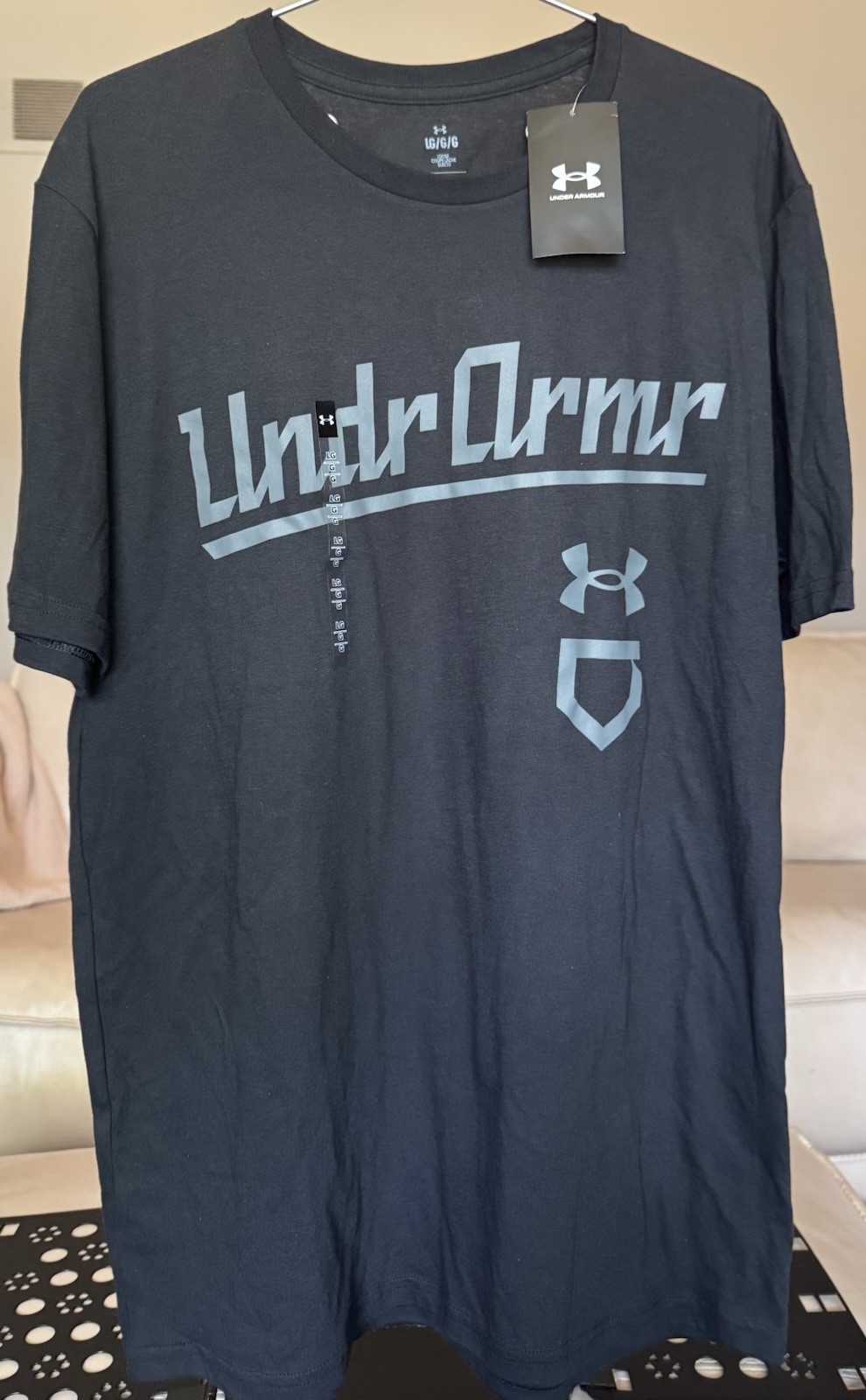 Under Armour UA Baseball Script Graphic Logo Tee Black Men’s L Crew Neck SS