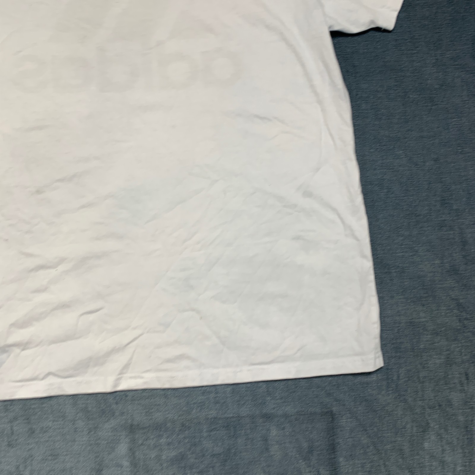 Adidas T Shirt Mens Large White Logo Short Sleeve Outdoor Travel Pullover Tee