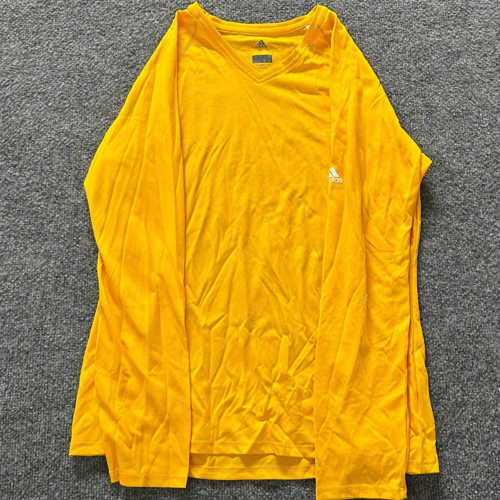 Adidas Shirt Mens Size L Yellow Climalite Long Sleeve V-Neck Athletic Gym Sport
