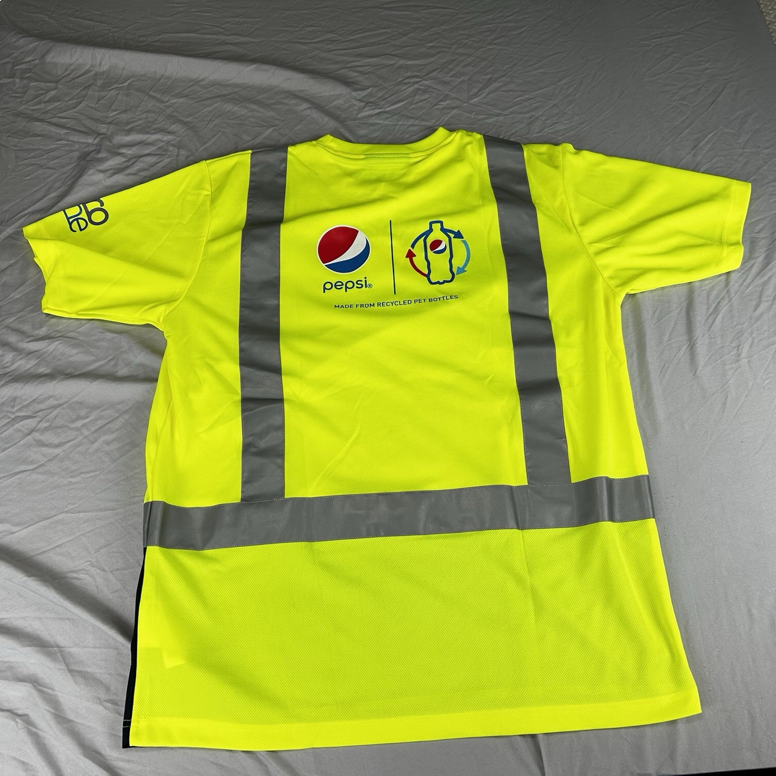 PEPSI ZERO ZONE Recycled Plastic T-Shirt Large Reflective Neon Yellow EUC