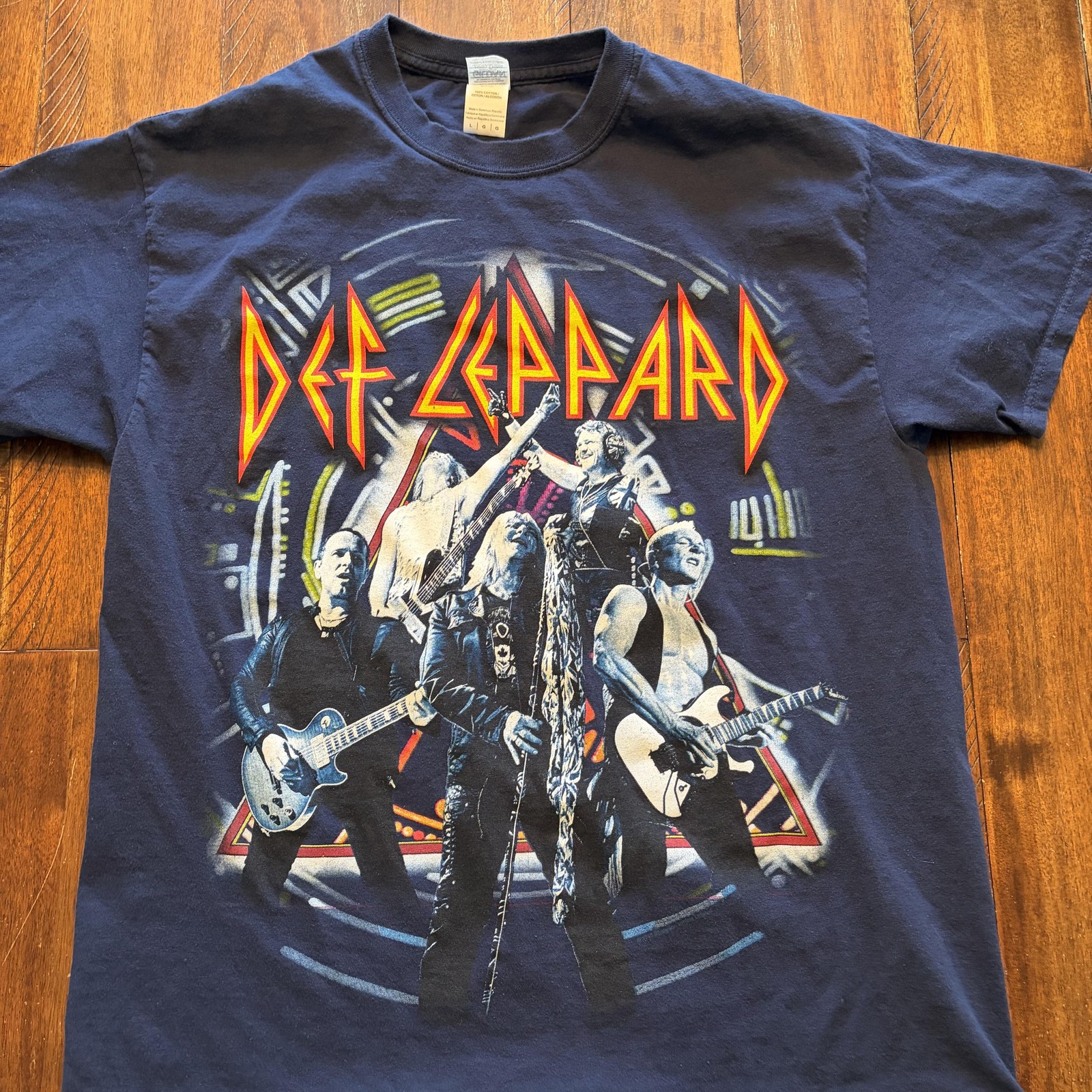 Def Leppard Shirt Mens Large Blue Gildan Tour 2015 Rock Concert Tee T-Shirt