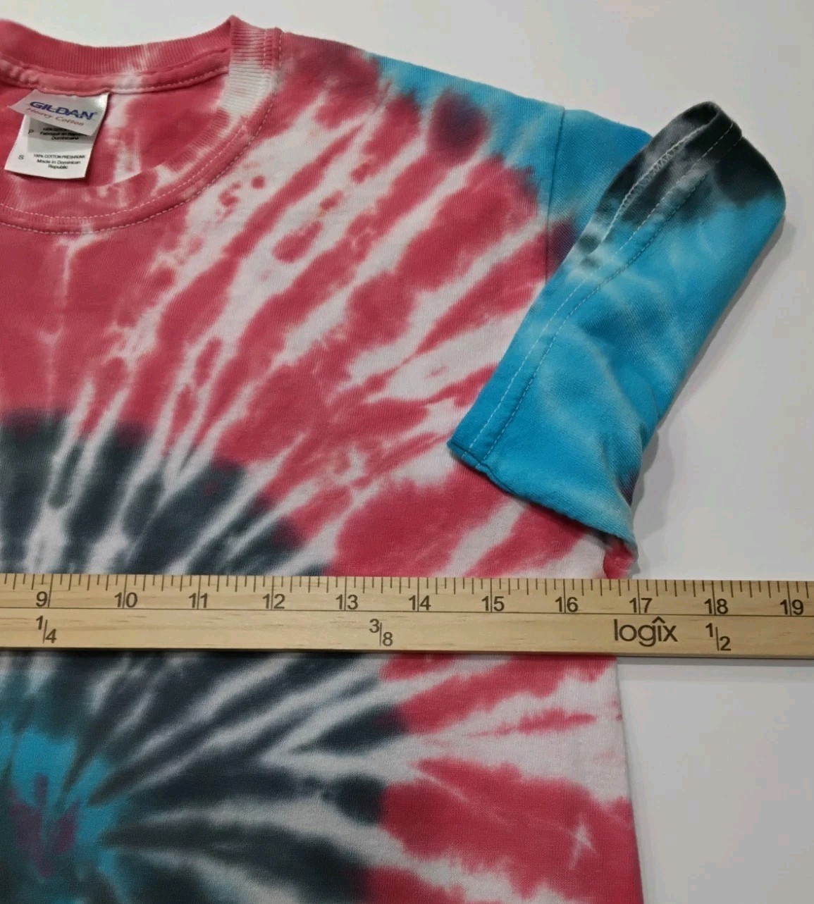New Tie Dye Mens Small T-Shirt Red Blue Multicolor Summer Swirl Spiral