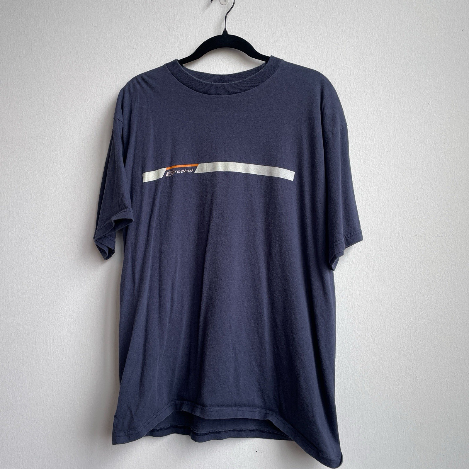 Vintage Y2K REEBOK Embroidered Logo Navy Blue T-shirt Men’s Size Large