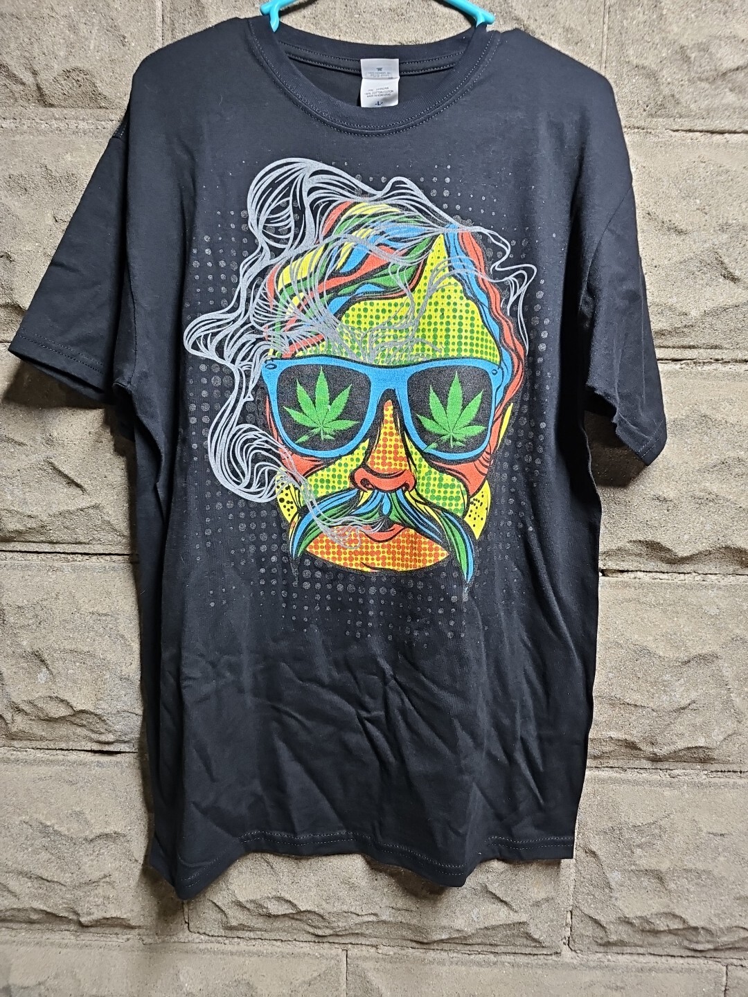 Hippie Techno Multicolor Marijuana/Pot Leaf Black T-Shirt Size L