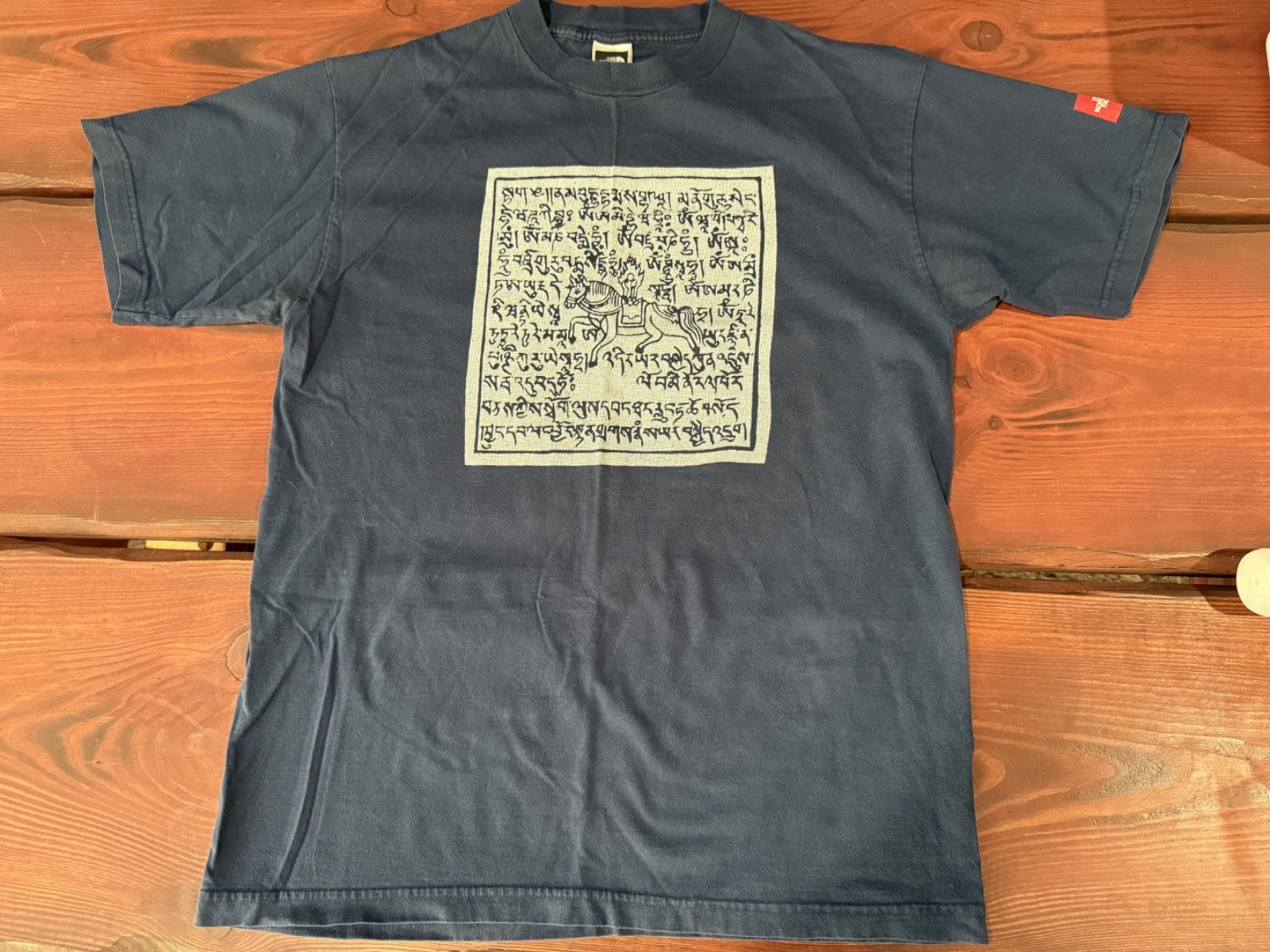 Vintage The North Face Tibetan prayer flag Lungta wind horse T-shirt Made USA Lg