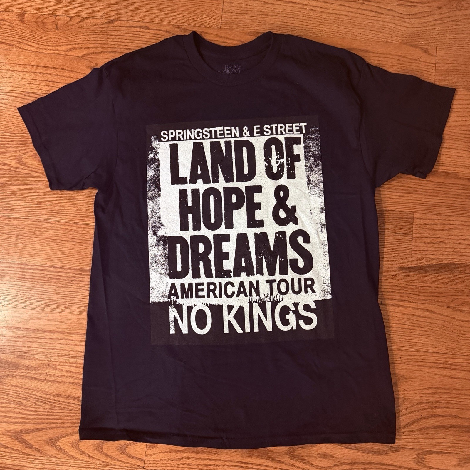 Bruce Springsteen & E Street Band Land of Hope & Dreams Tour T-Shirt Large