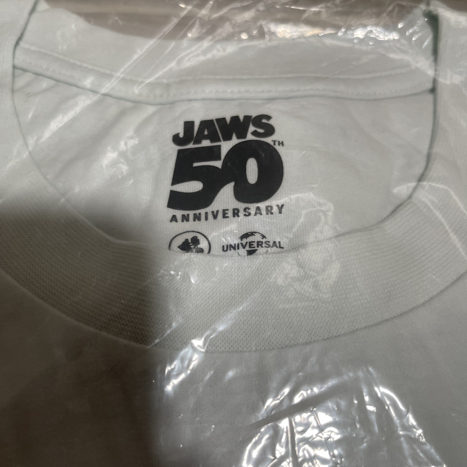 Jaws Men`s Graphic Muscle Tank Top Shirt Size Large