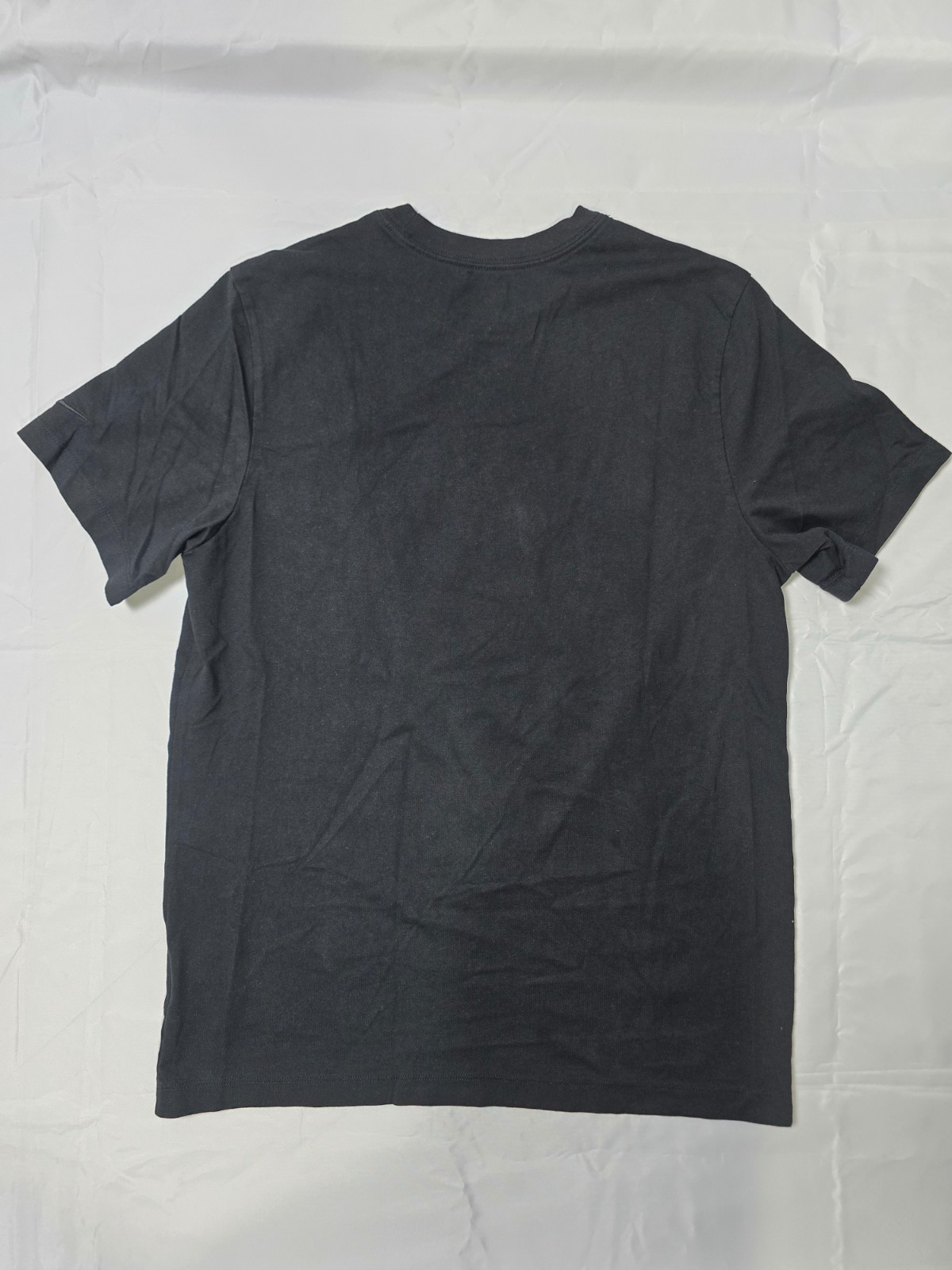 Size L – Nike Tokyo Shibuya Exclusive T-Shirt Embroidered Swoosh on sleeve