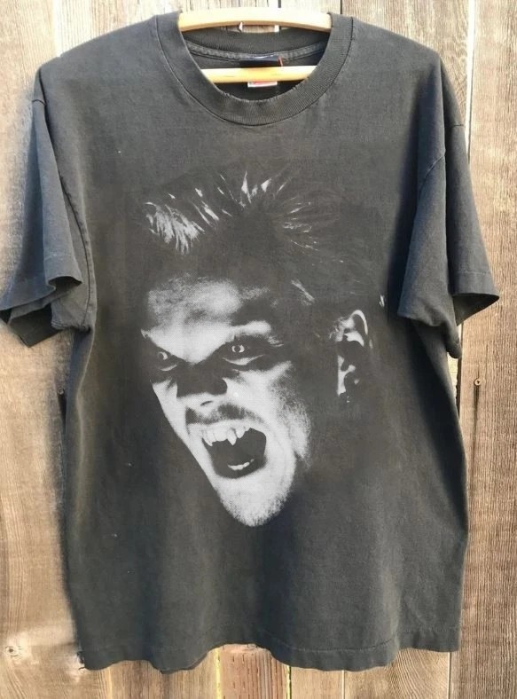 The Lost Boys 1987 Vampire Horror Movie Vintage Graphic T-Shirt