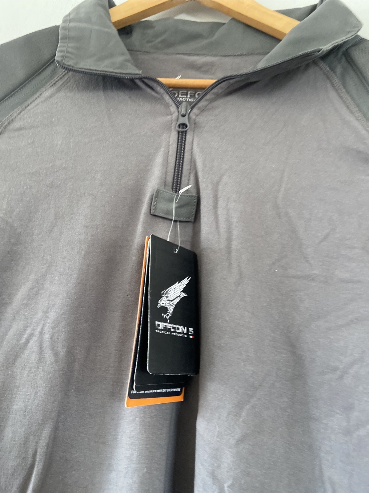 Defcon 5 Tactical Padded T-shirt Combat Shirt Padding Collared Zip Neck XL Grey