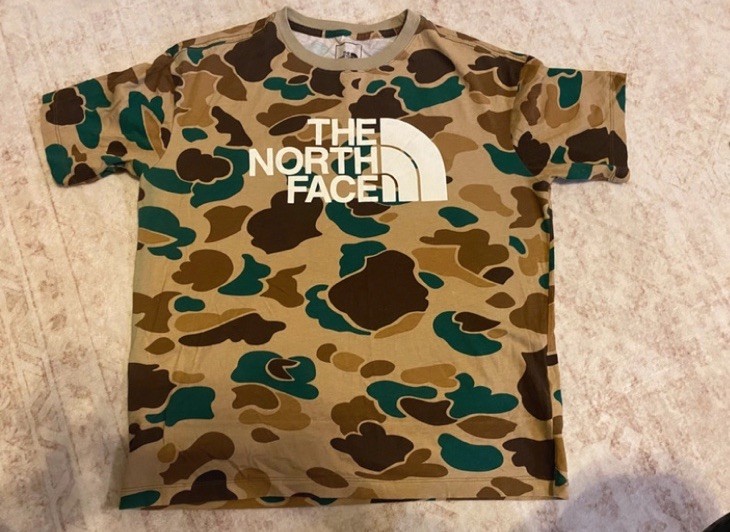 The North Face Camo Logo Crew Neck Short Sleeve Cotton Knit T-Shirt M