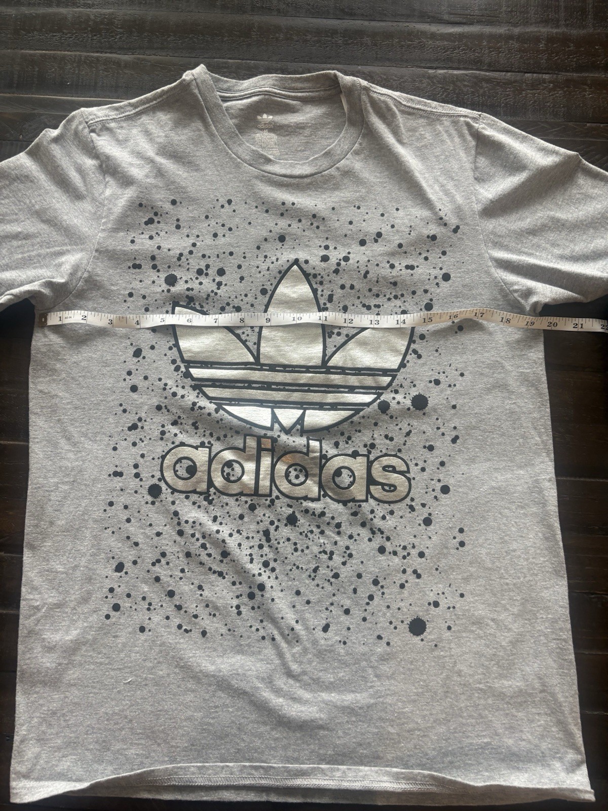adidas Men’s Gray Trefoil Logo Graphic Crew Neck Short Sleeve T-Shirt M