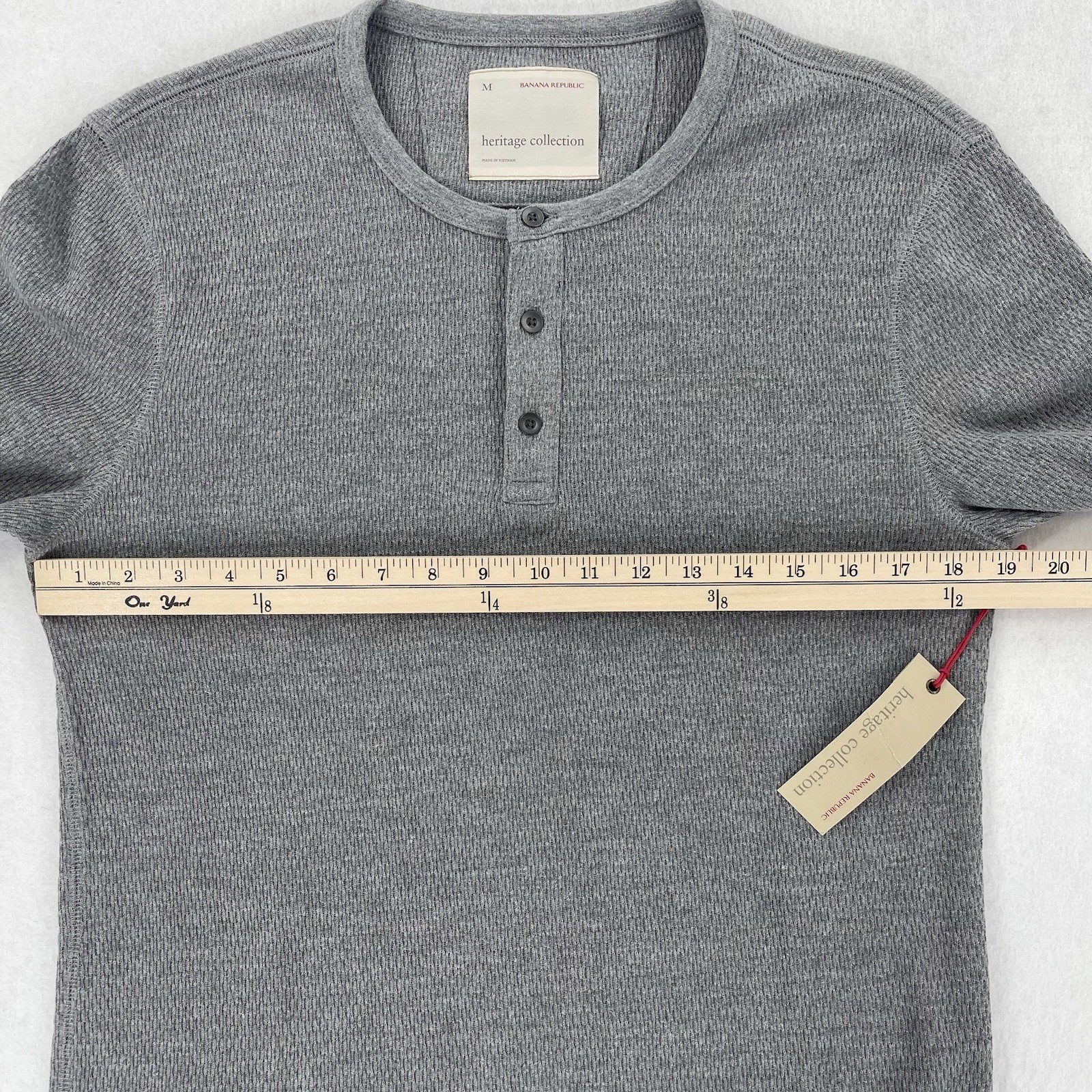 Banana Republic Henley Shirt Mens M Gray Heritage Collection Textured Knit